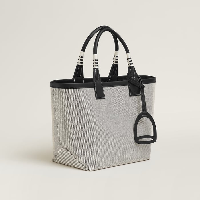 Steeple 25 Bag