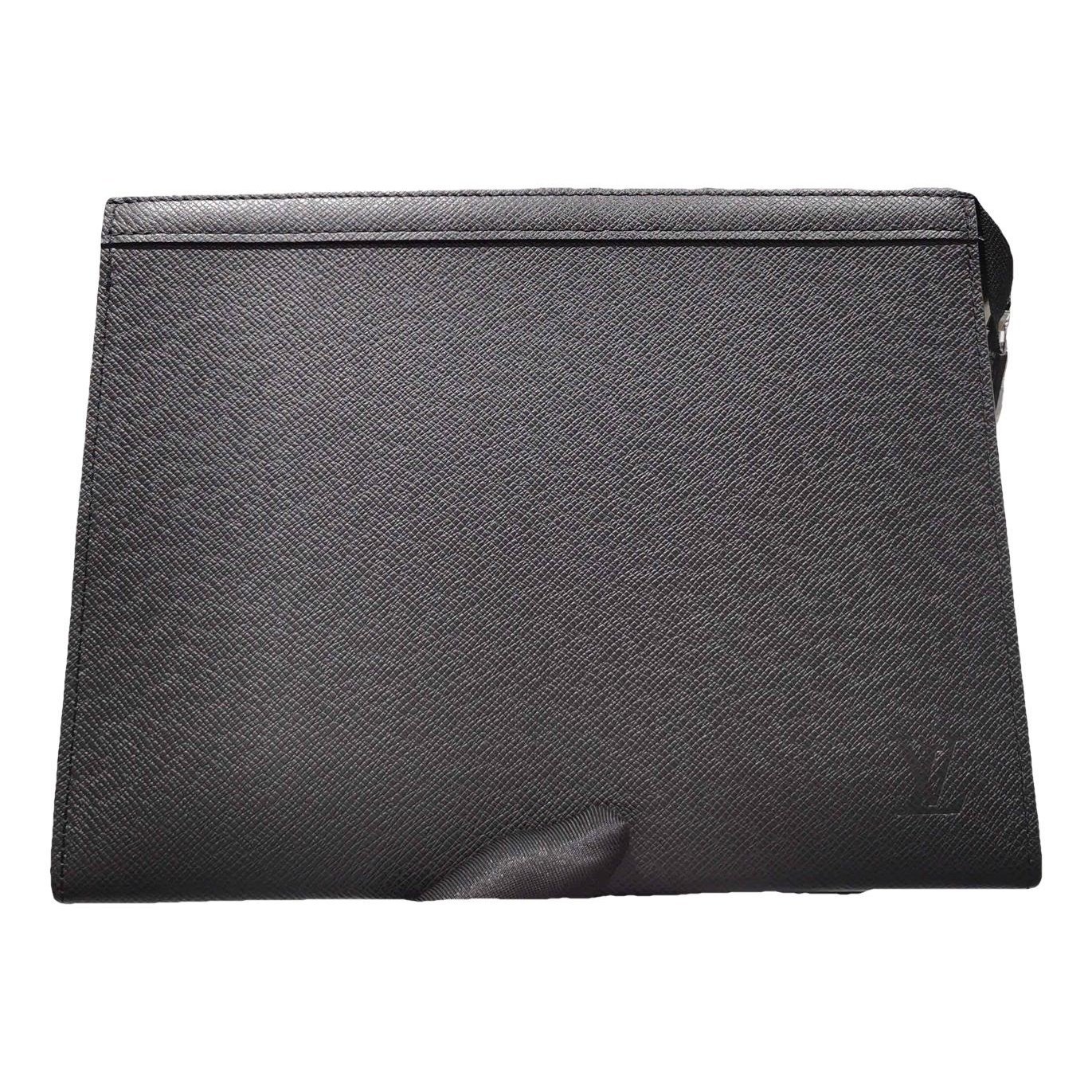 Leather clutch bag