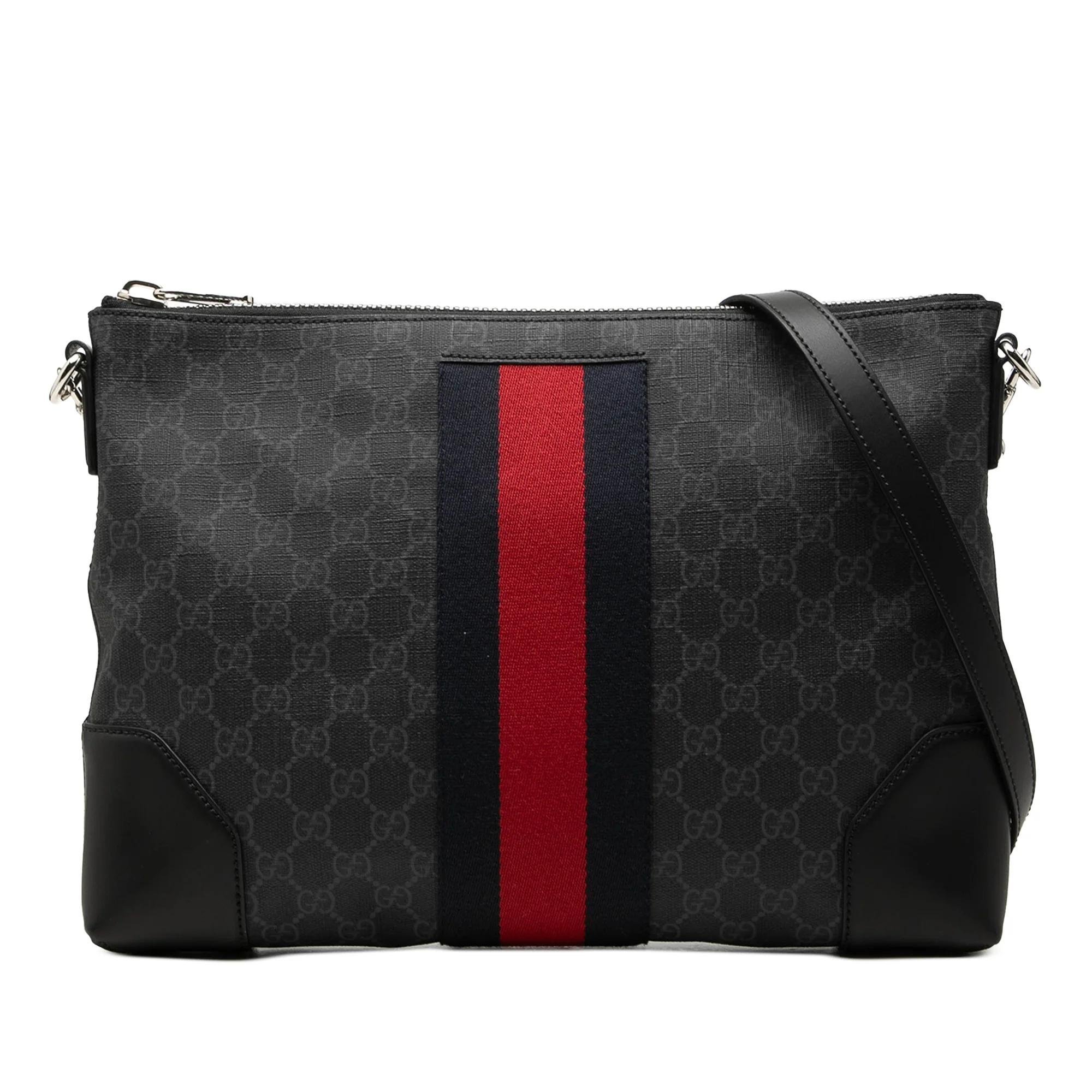 Gucci B leather handbag