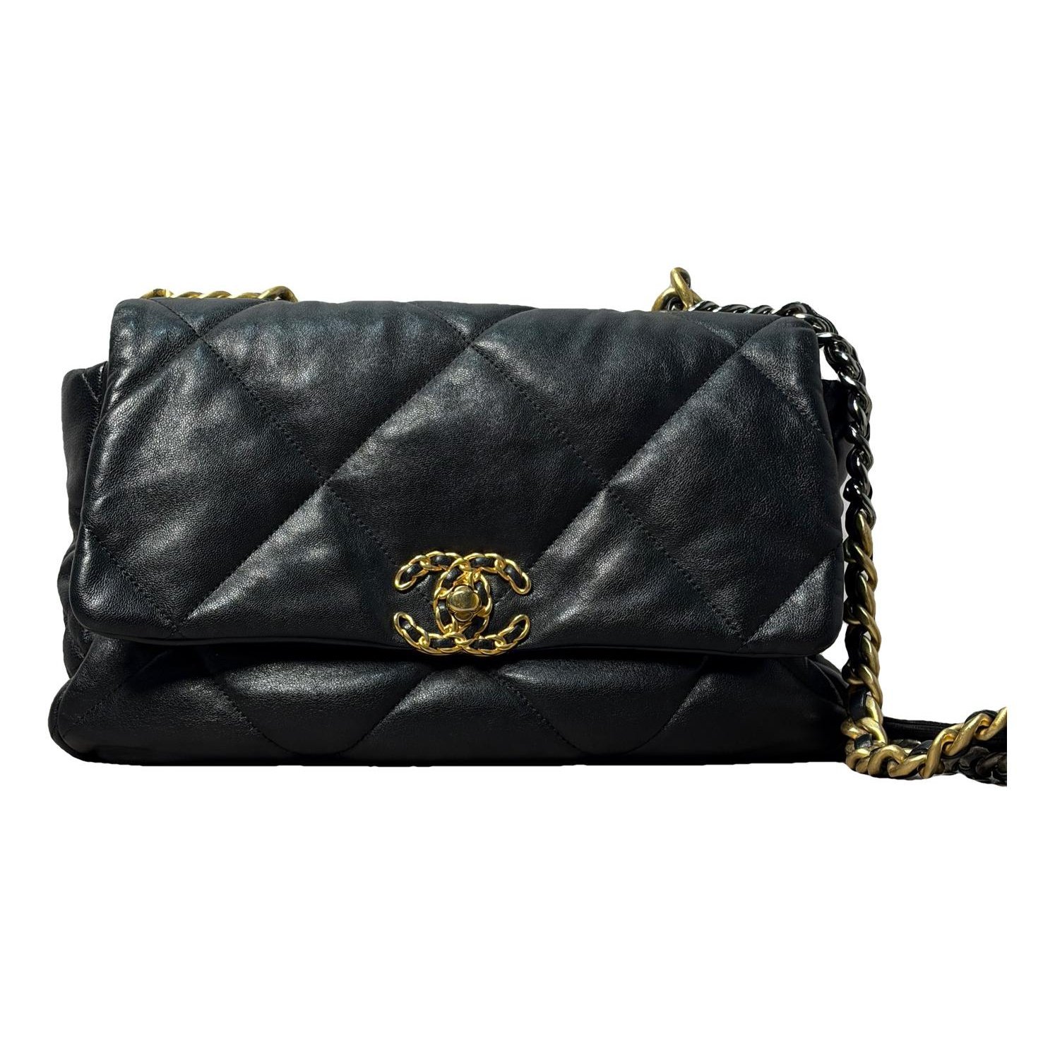 Chanel 19 leather handbag