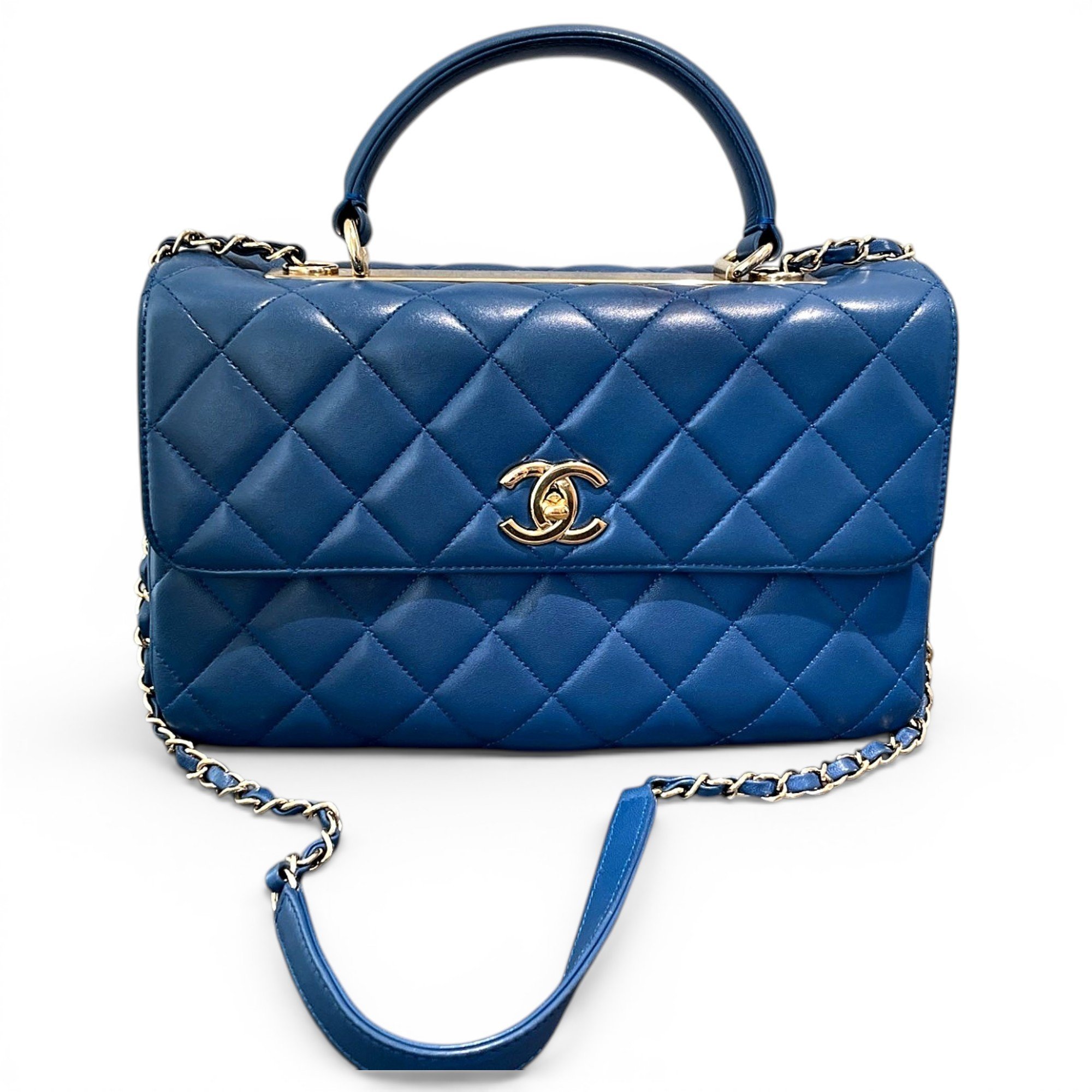Trendy CC leather handbag