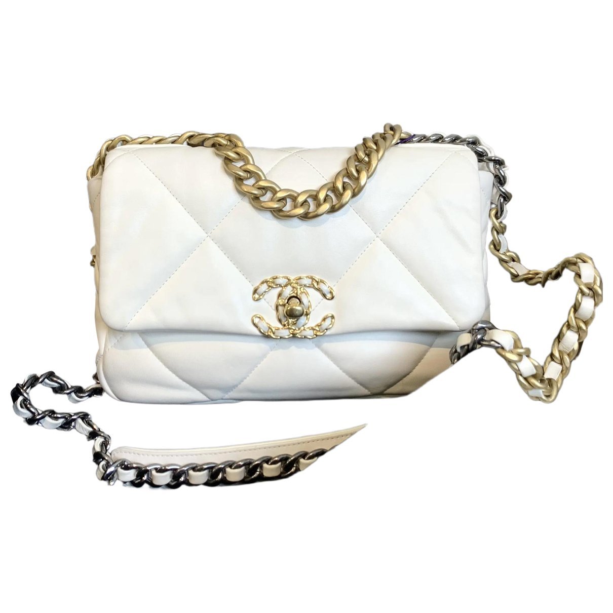 Chanel 19 leather handbag