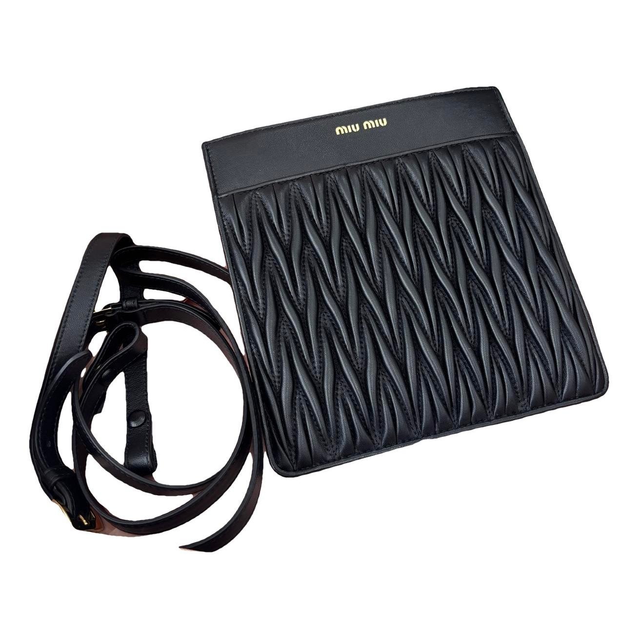 Leather crossbody bag