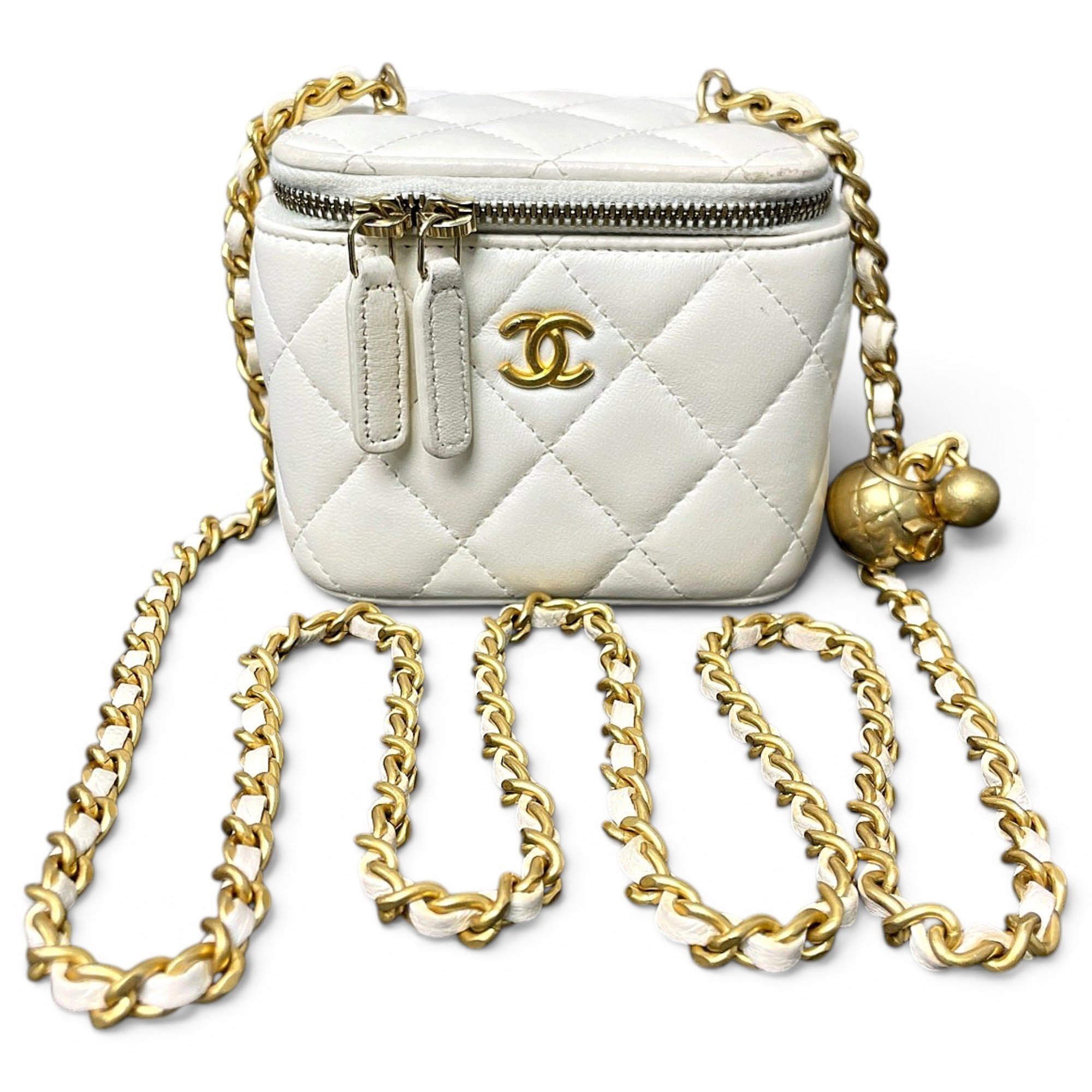Trendy CC Vanity leather handbag