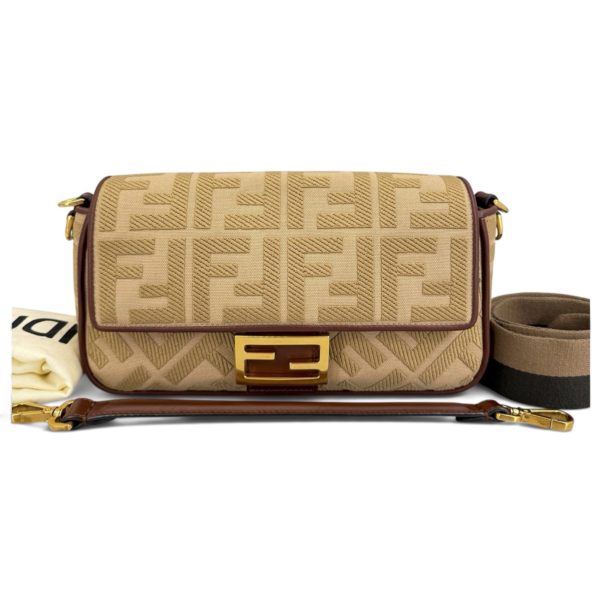 Baguette cloth handbag