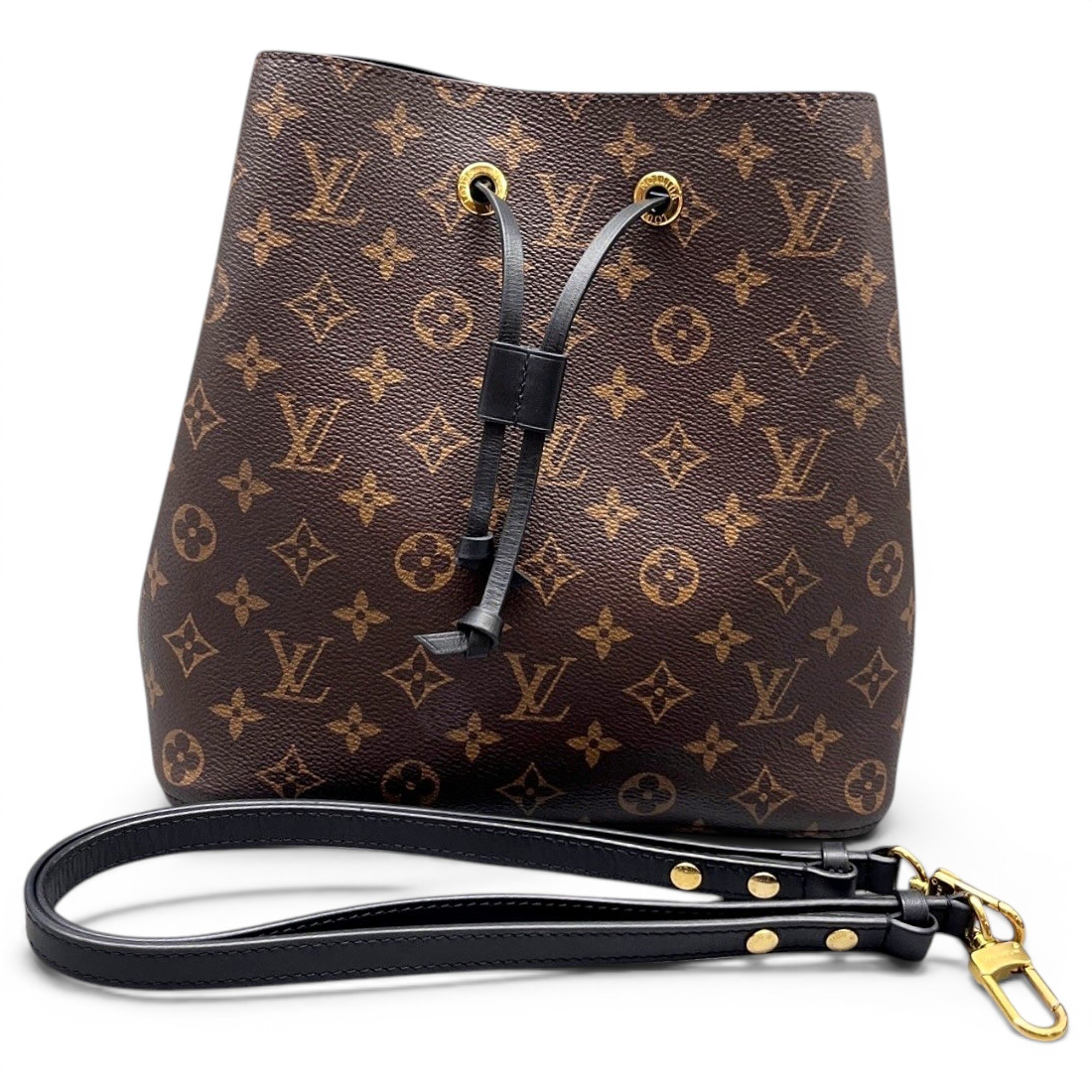 NéoNoé leather handbag