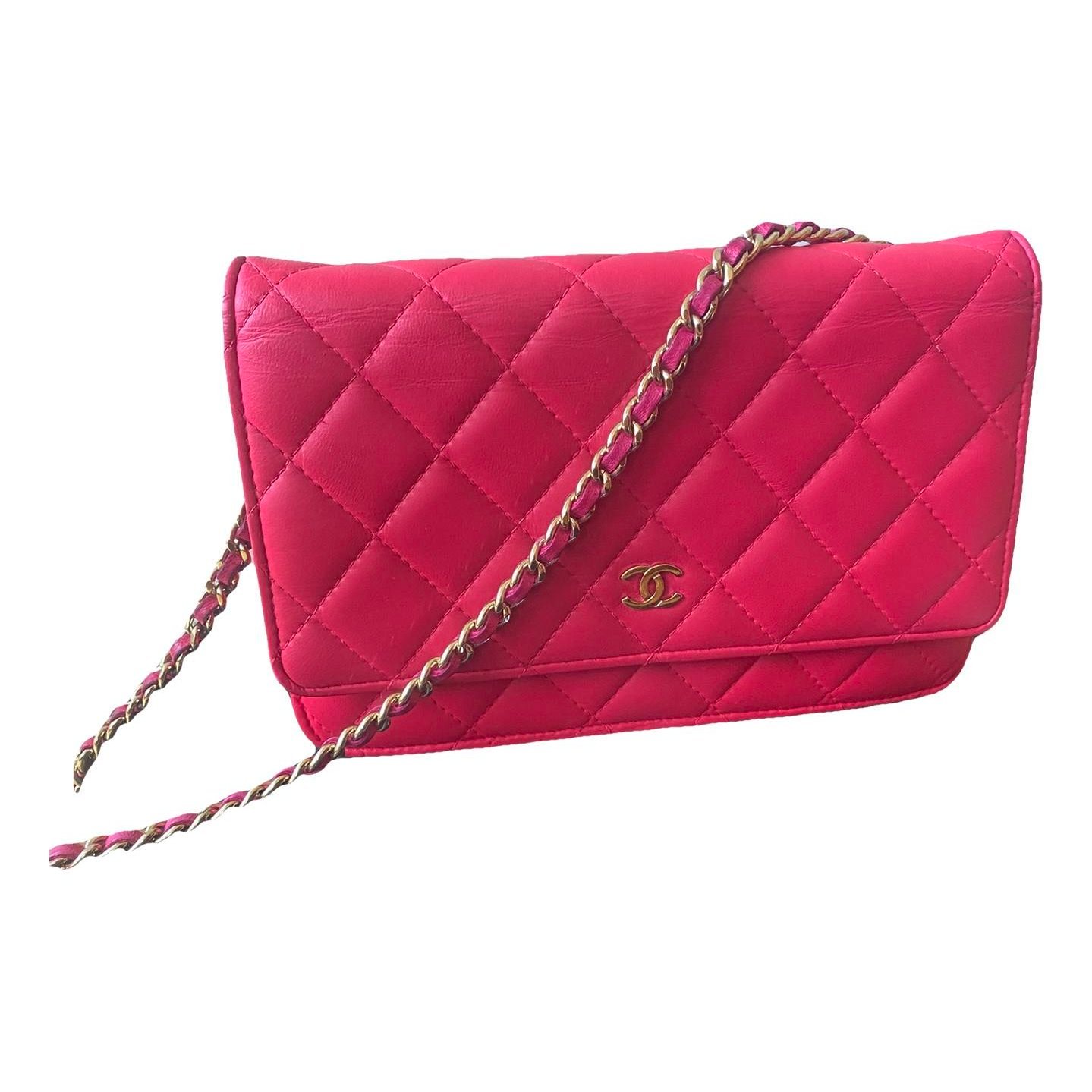 Wallet On Chain Timeless/Classique leather crossbody bag