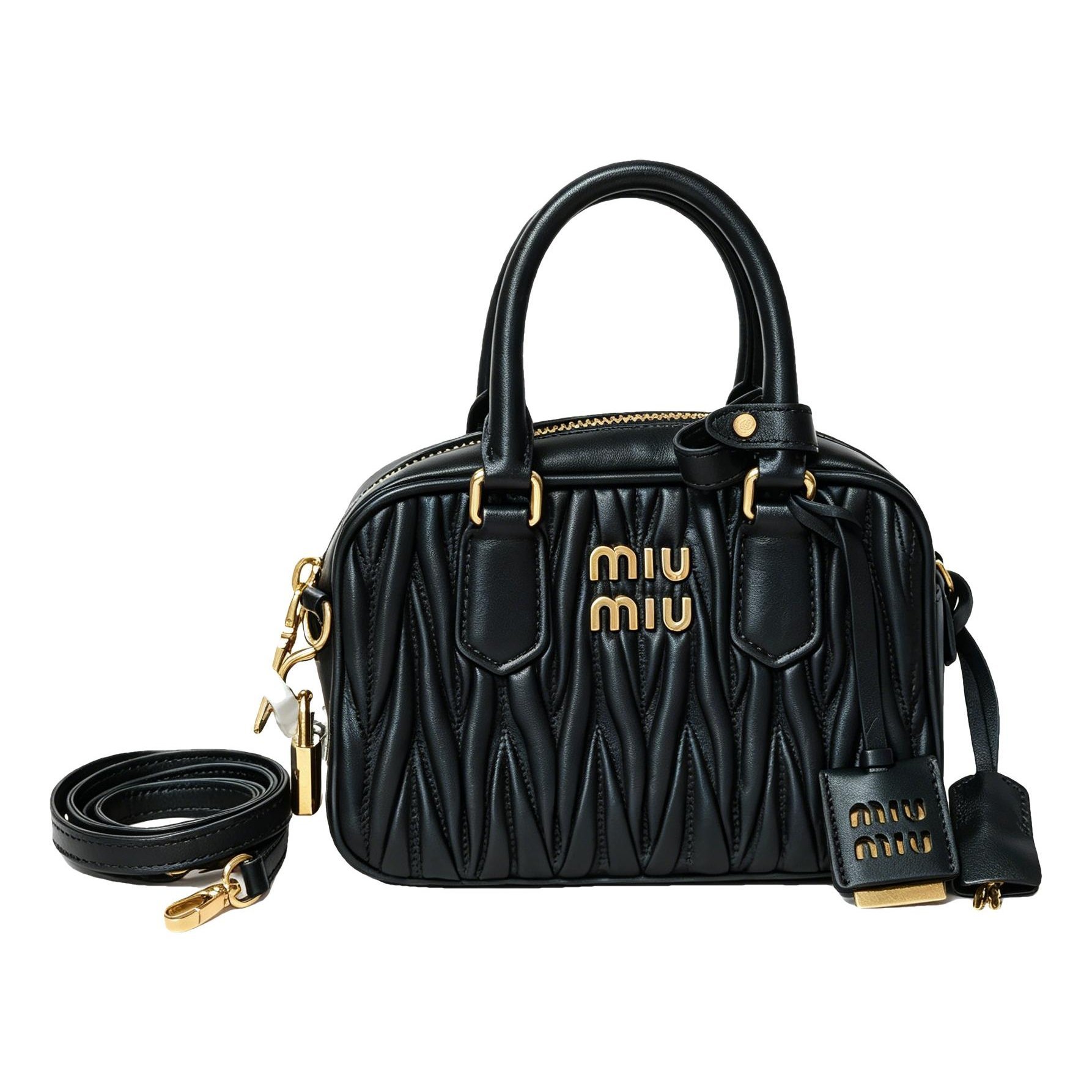 Matelassé leather handbag