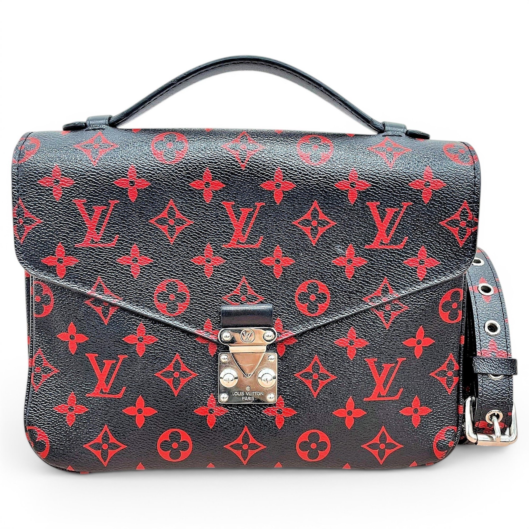 Metis leather handbag