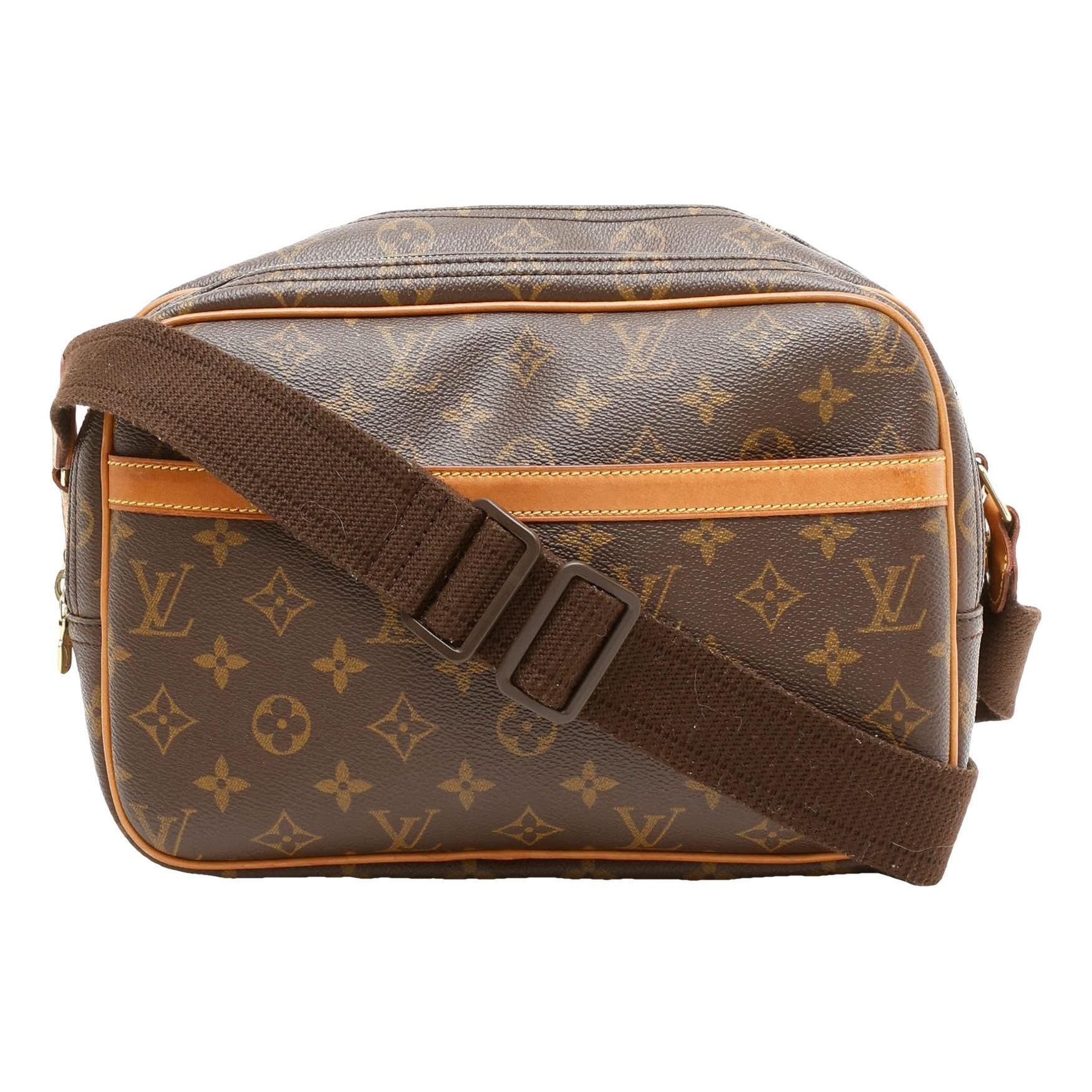 Reporter cloth crossbody bag