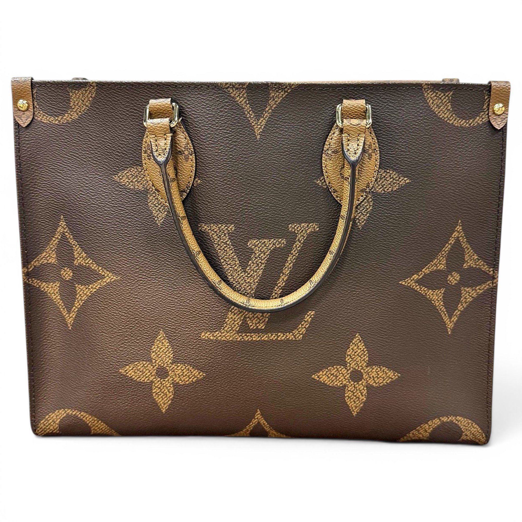 Onthego leather handbag
