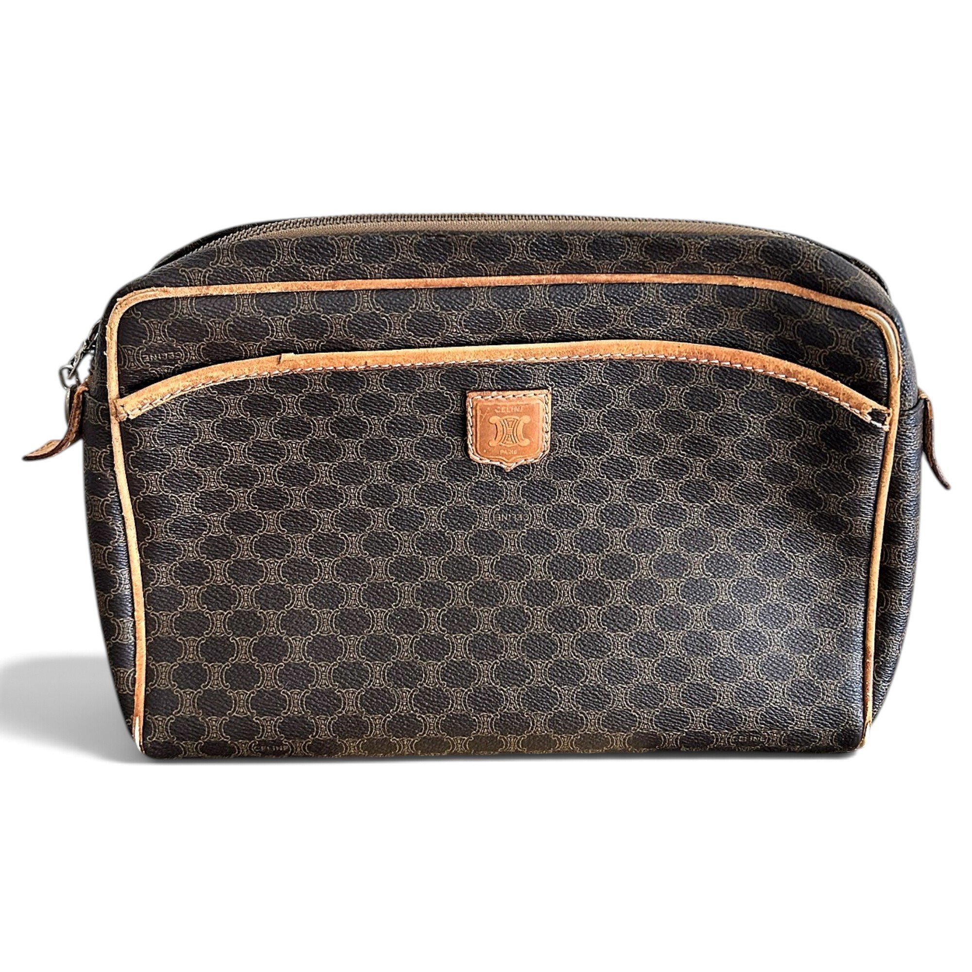 Triomphe Vintage leather clutch bag