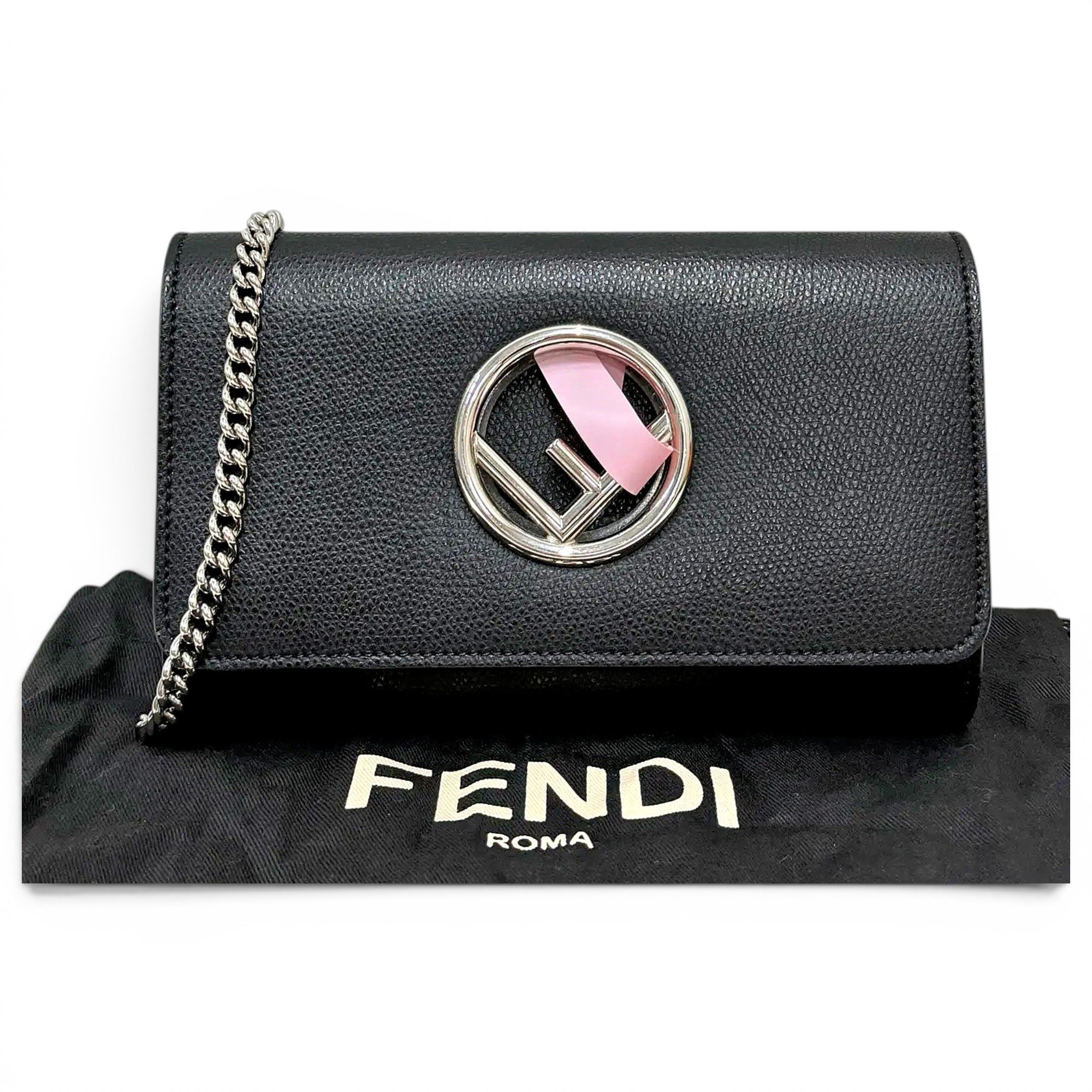 Kan I Logo leather crossbody bag