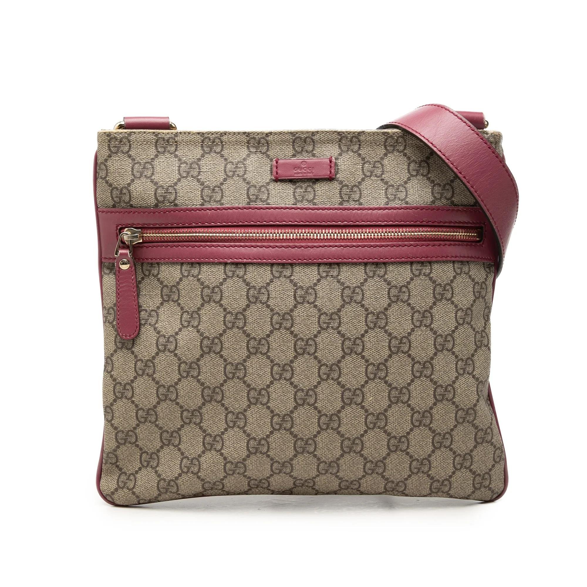 Gucci B leather crossbody bag