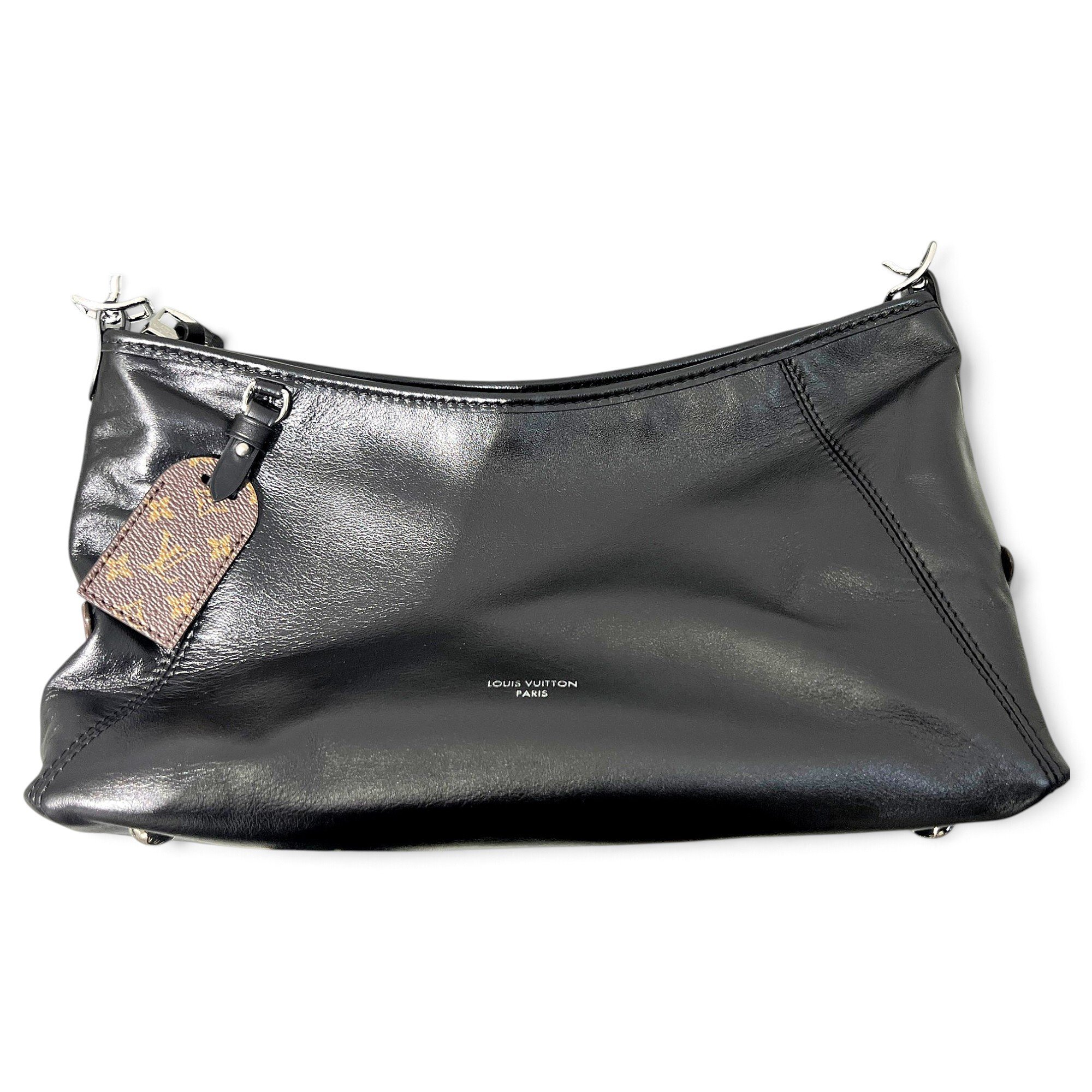 Carry All leather handbag