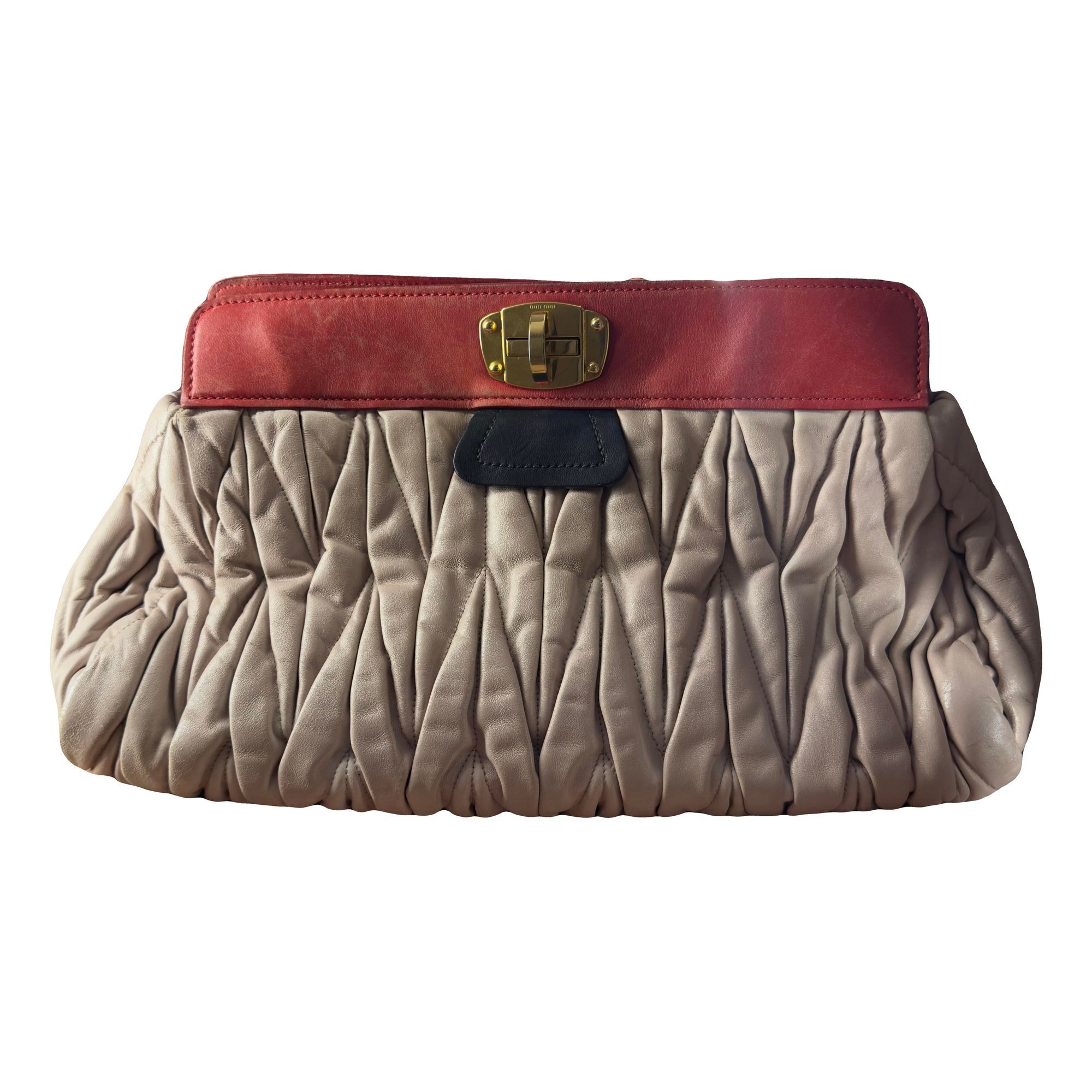 Matelassé leather clutch bag