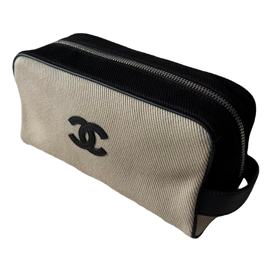 Cloth vanity case