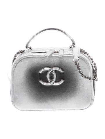 Small Coco Curve Metallic Caviar Vanity Case