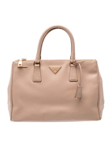 Saffiano Leather Galleria Double Zip