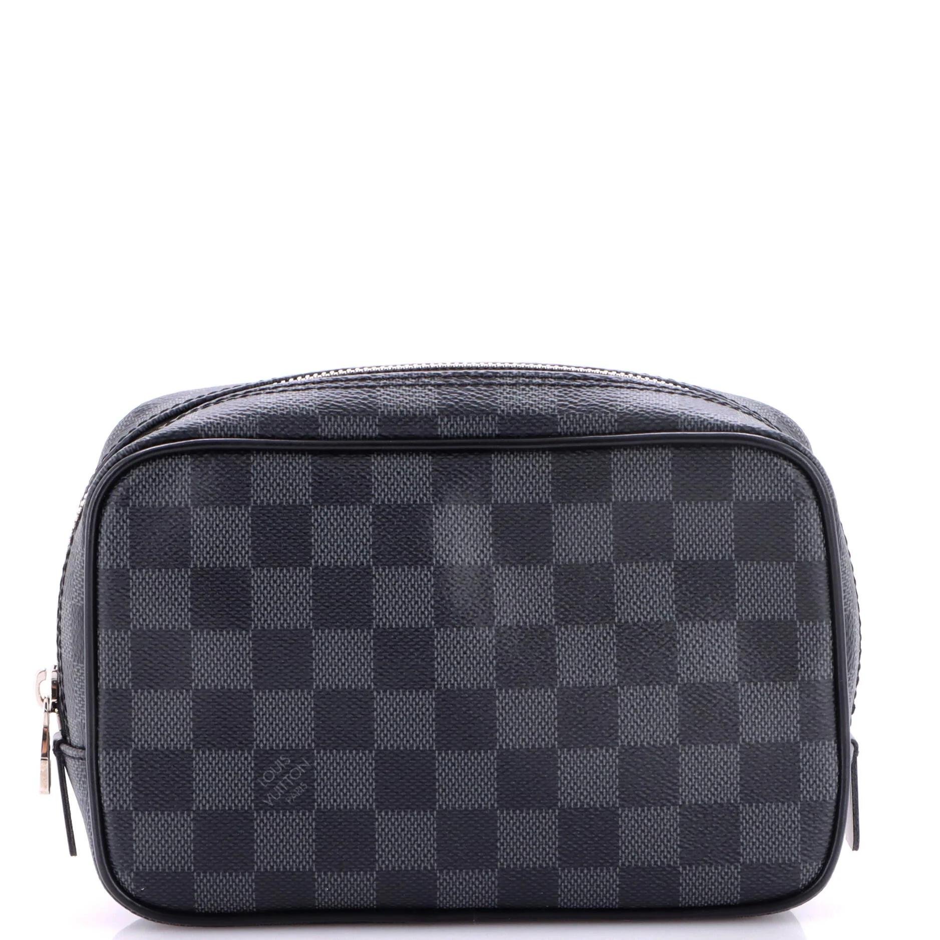 Cloth vanity case