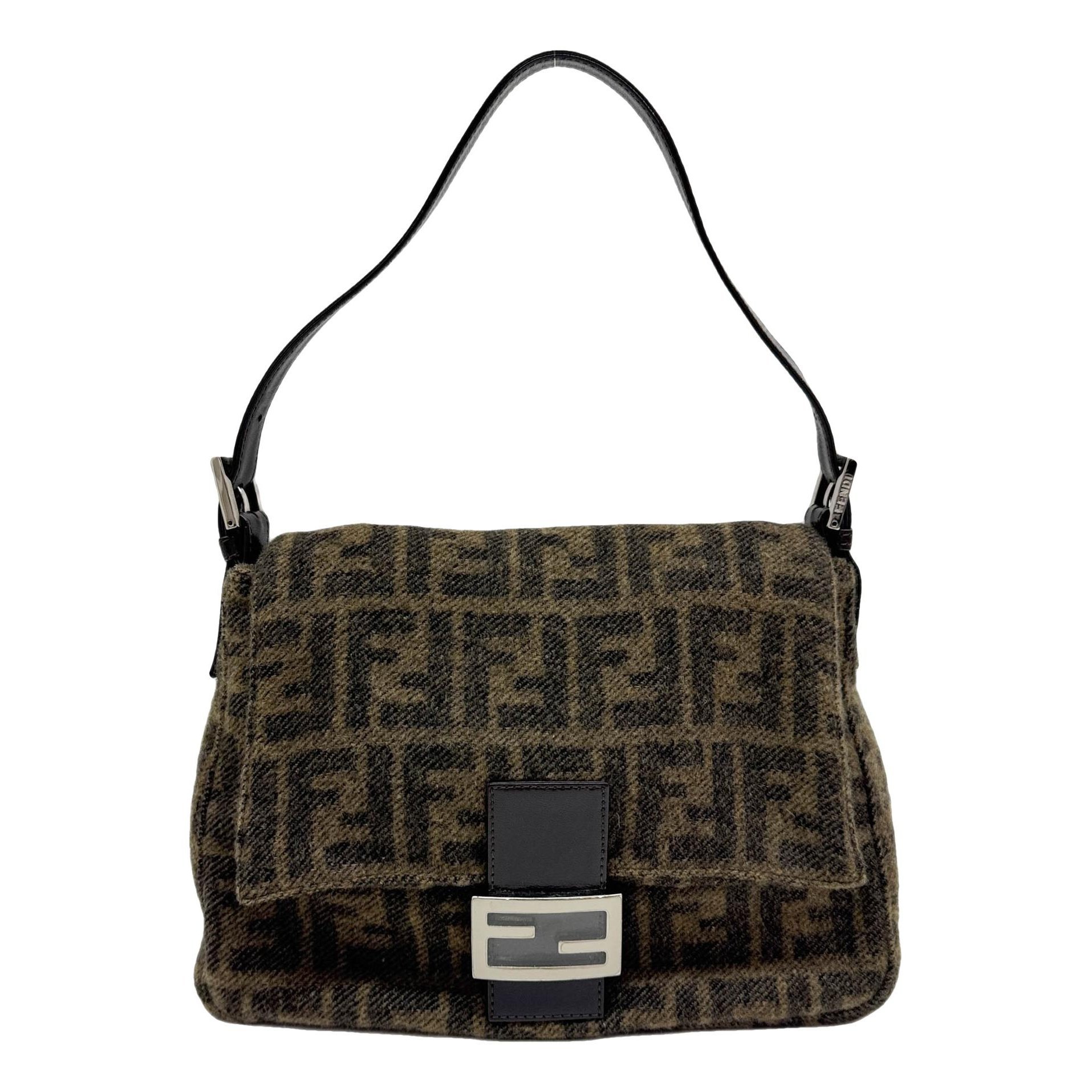 Mamma Baguette cashmere handbag
