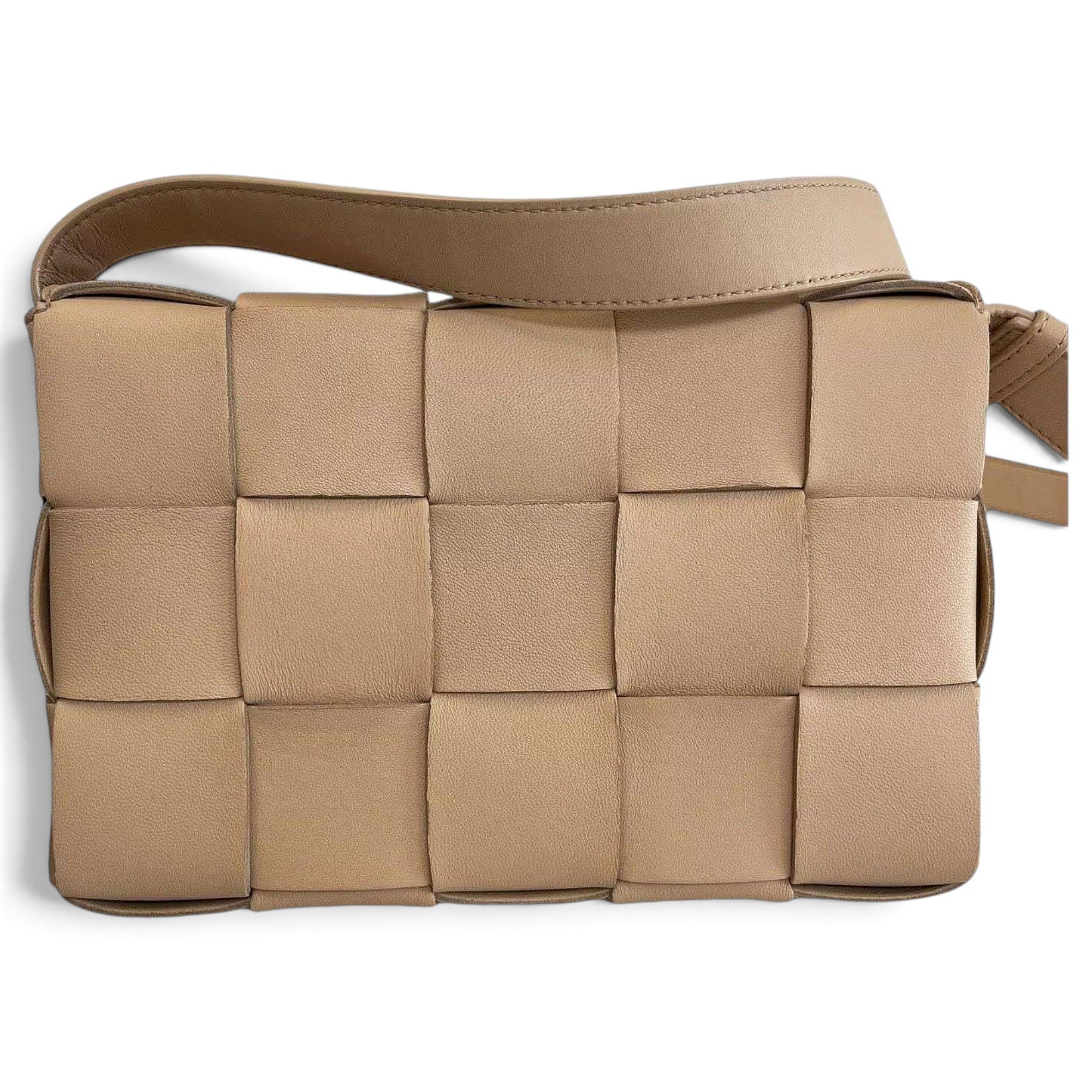 Cassette leather handbag