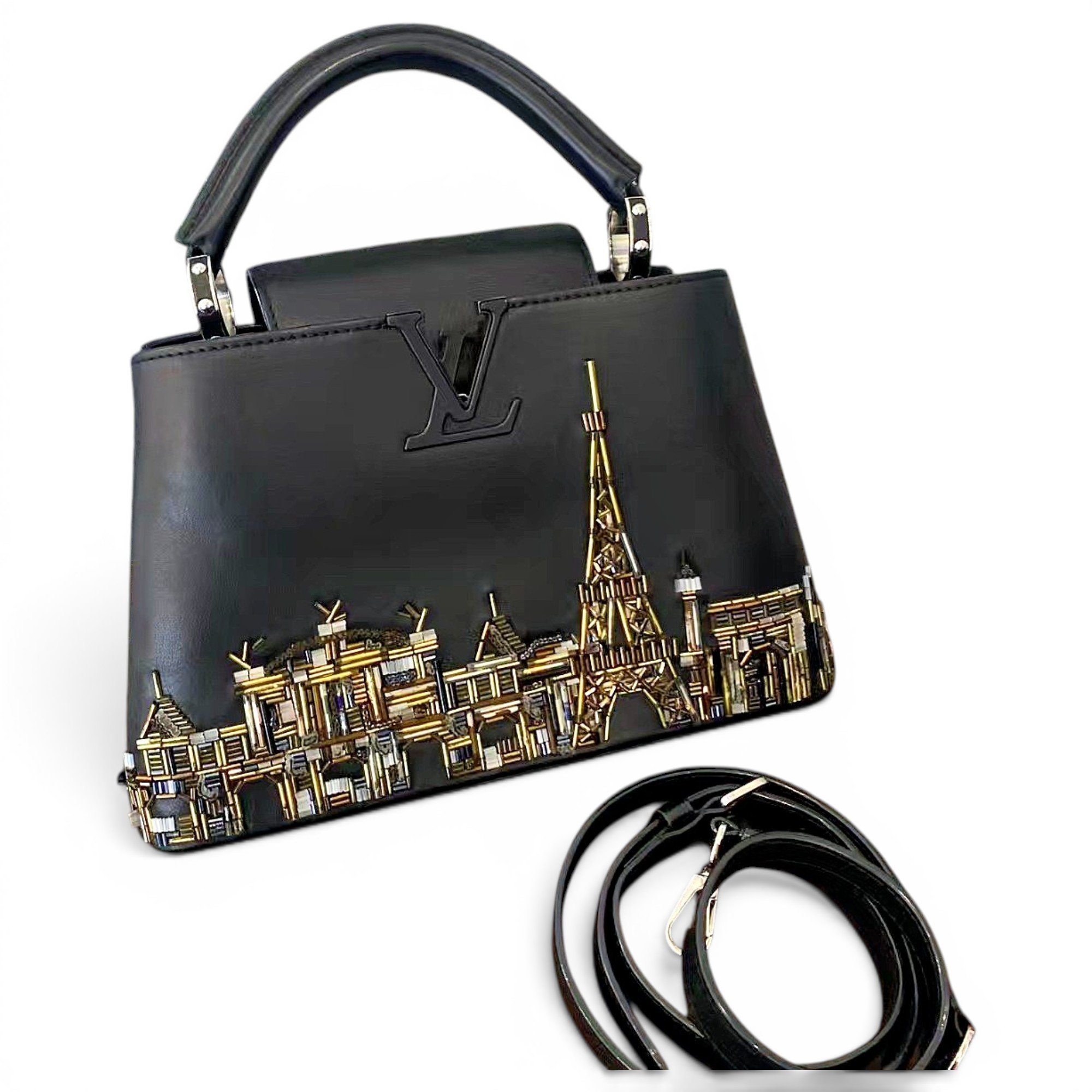 Capucines leather handbag