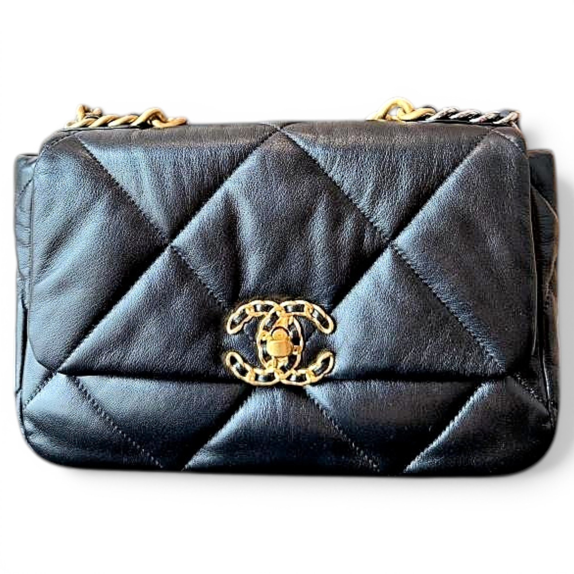 Chanel 19 leather handbag
