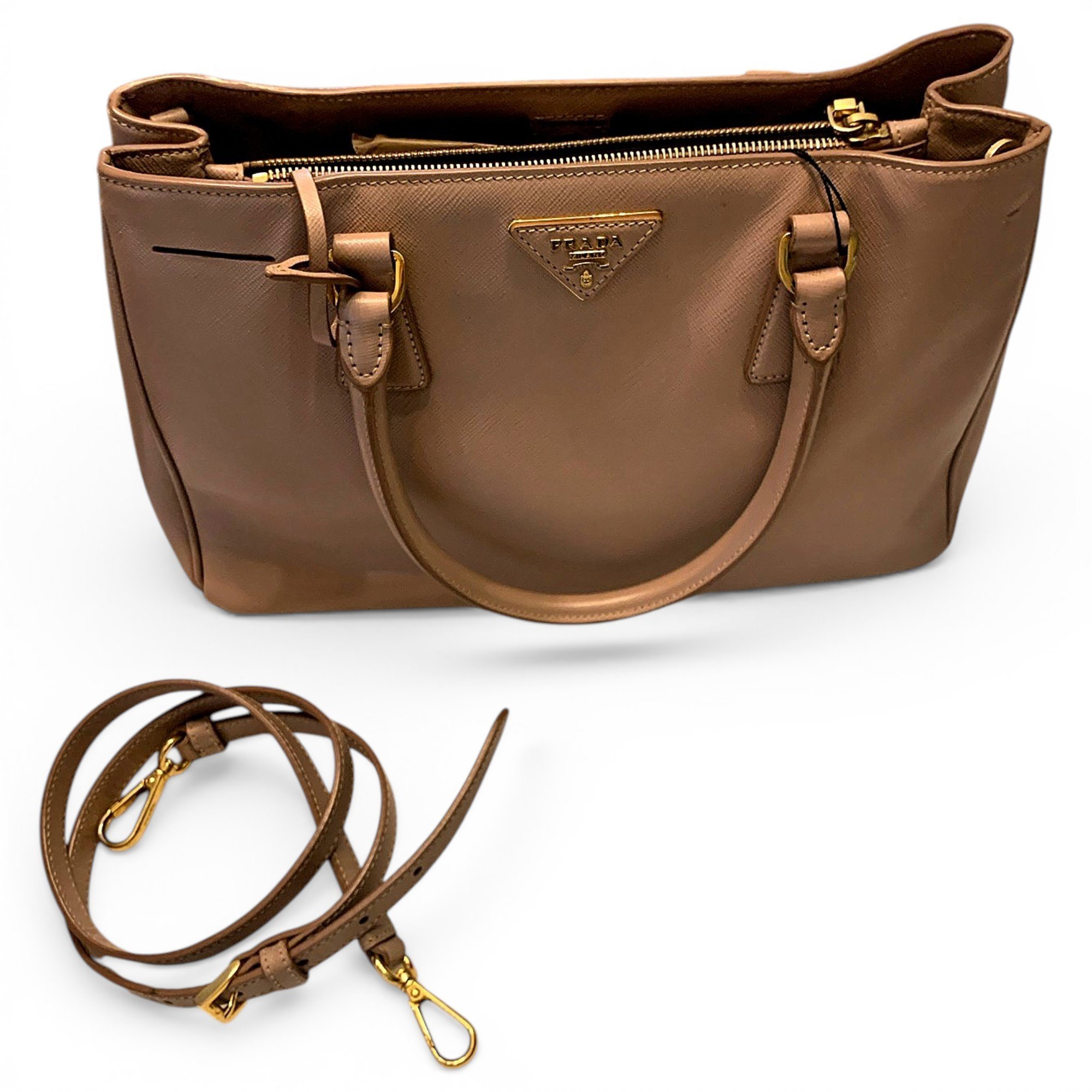 Leather crossbody bag