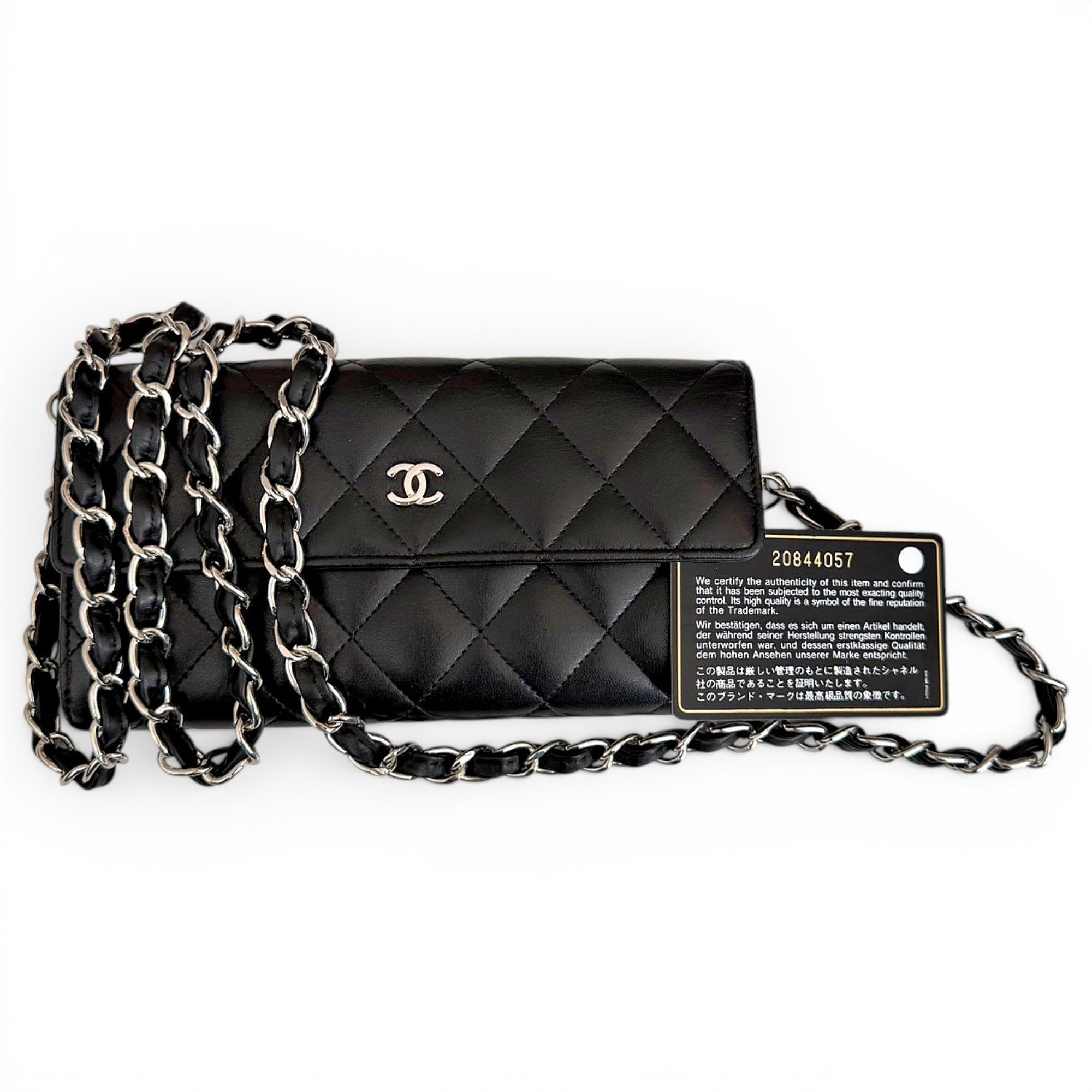 Wallet On Chain Timeless/Classique leather crossbody bag