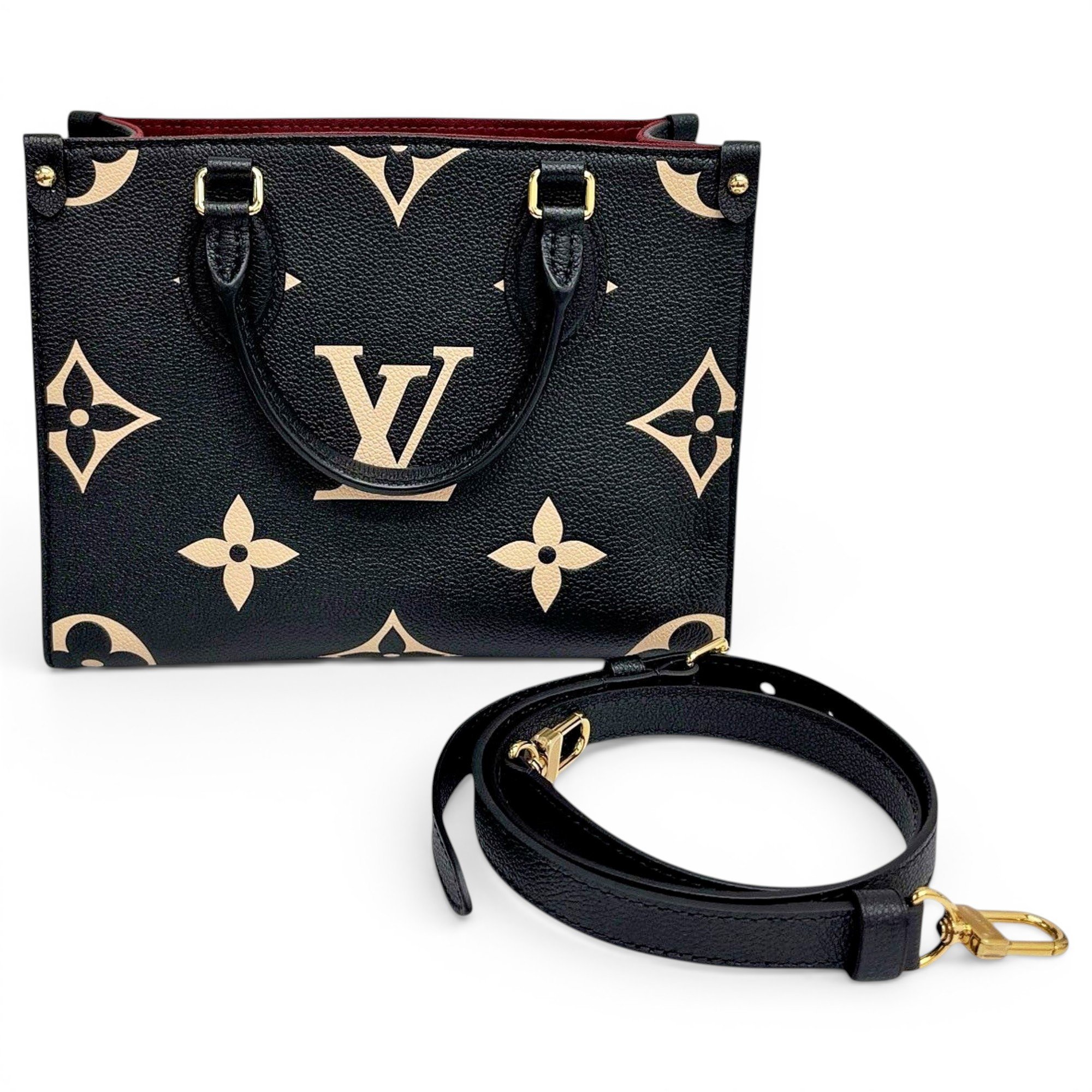 Onthego leather tote