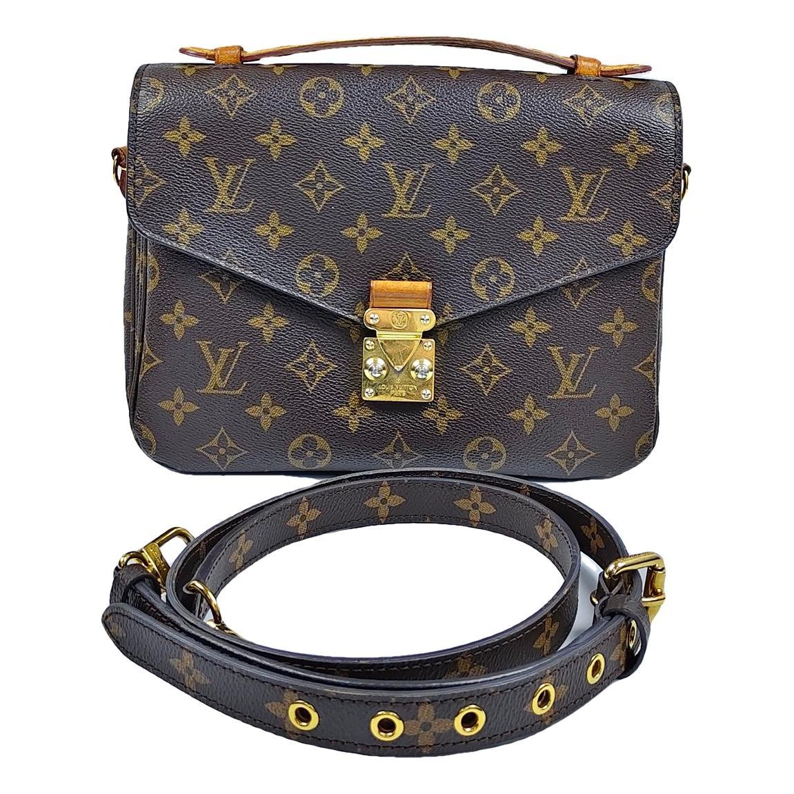 Metis leather handbag
