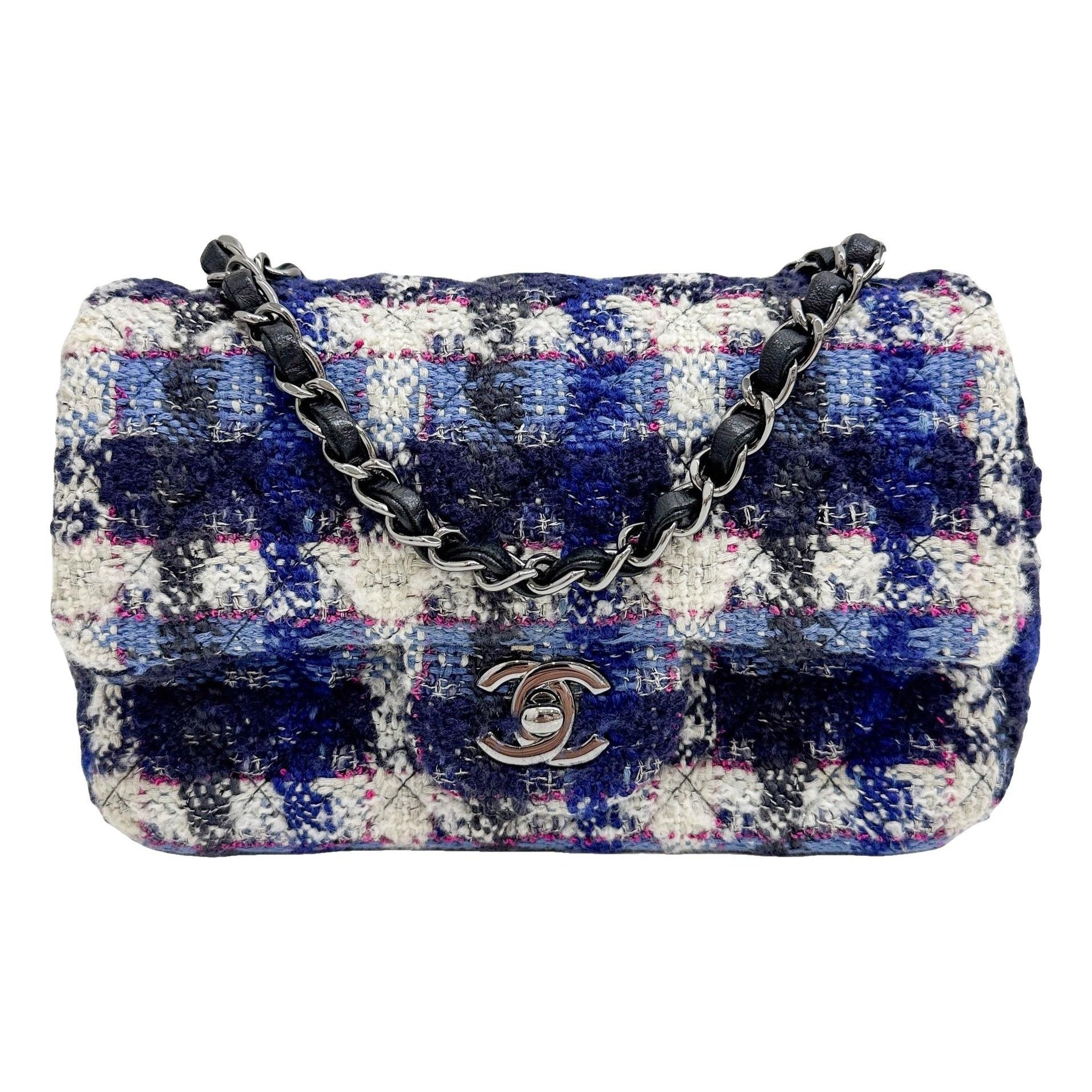 Timeless/Classique tweed handbag