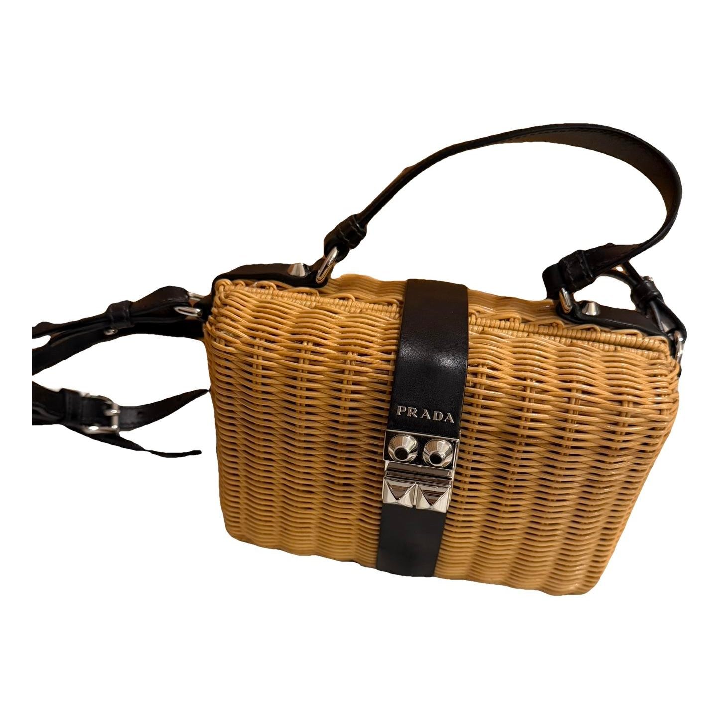 Leather crossbody bag