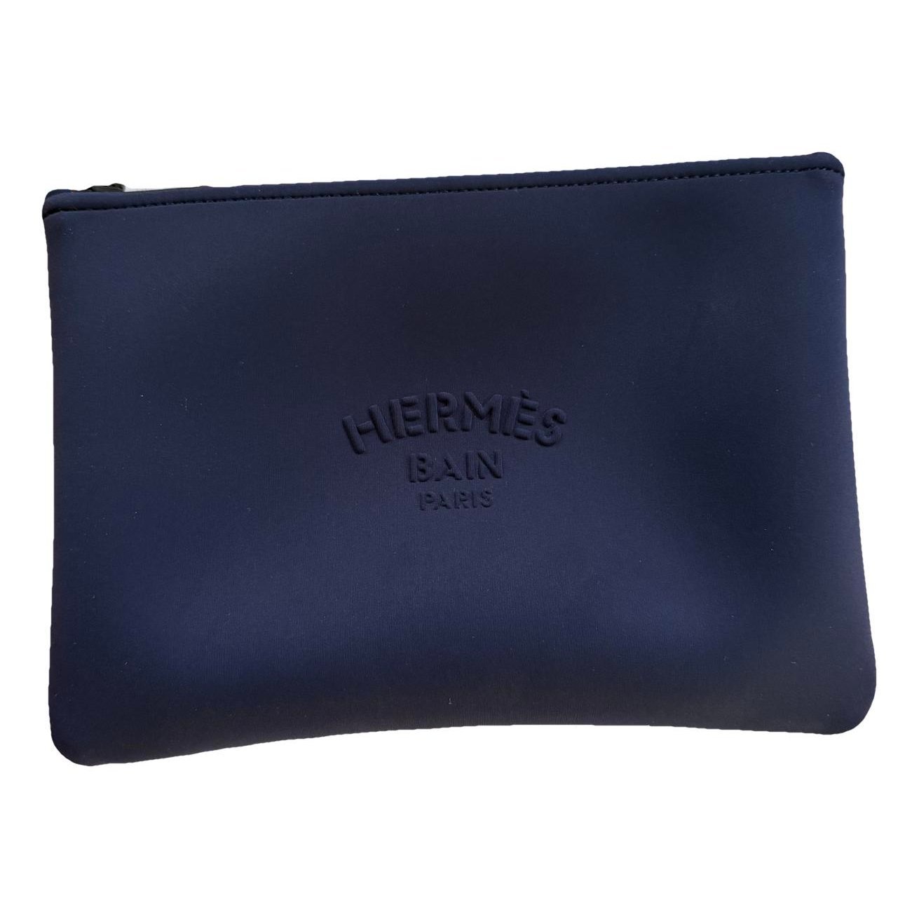 Clutch bag