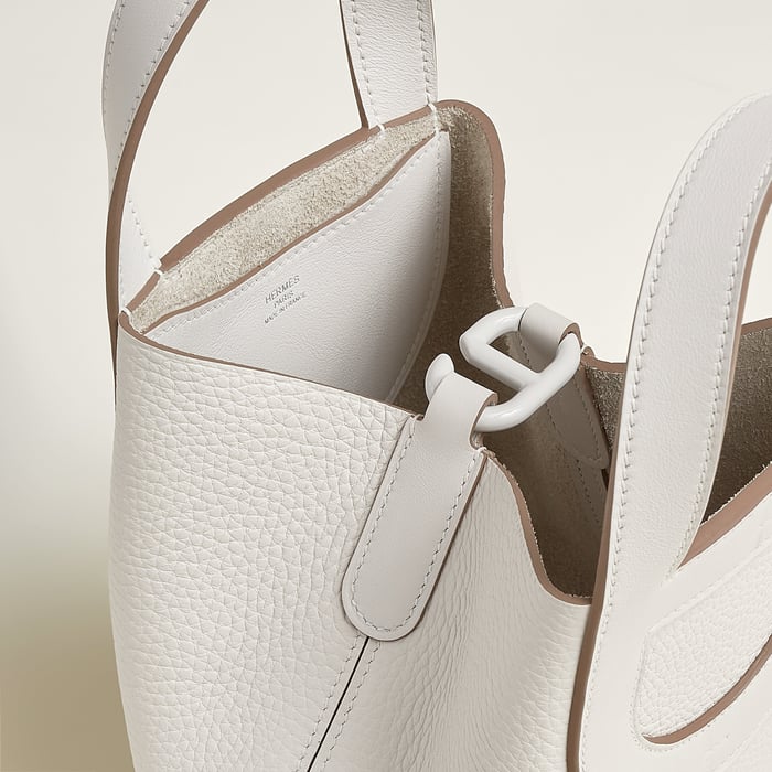 Gris Pâle Hermès In-the-loop 18 Bag