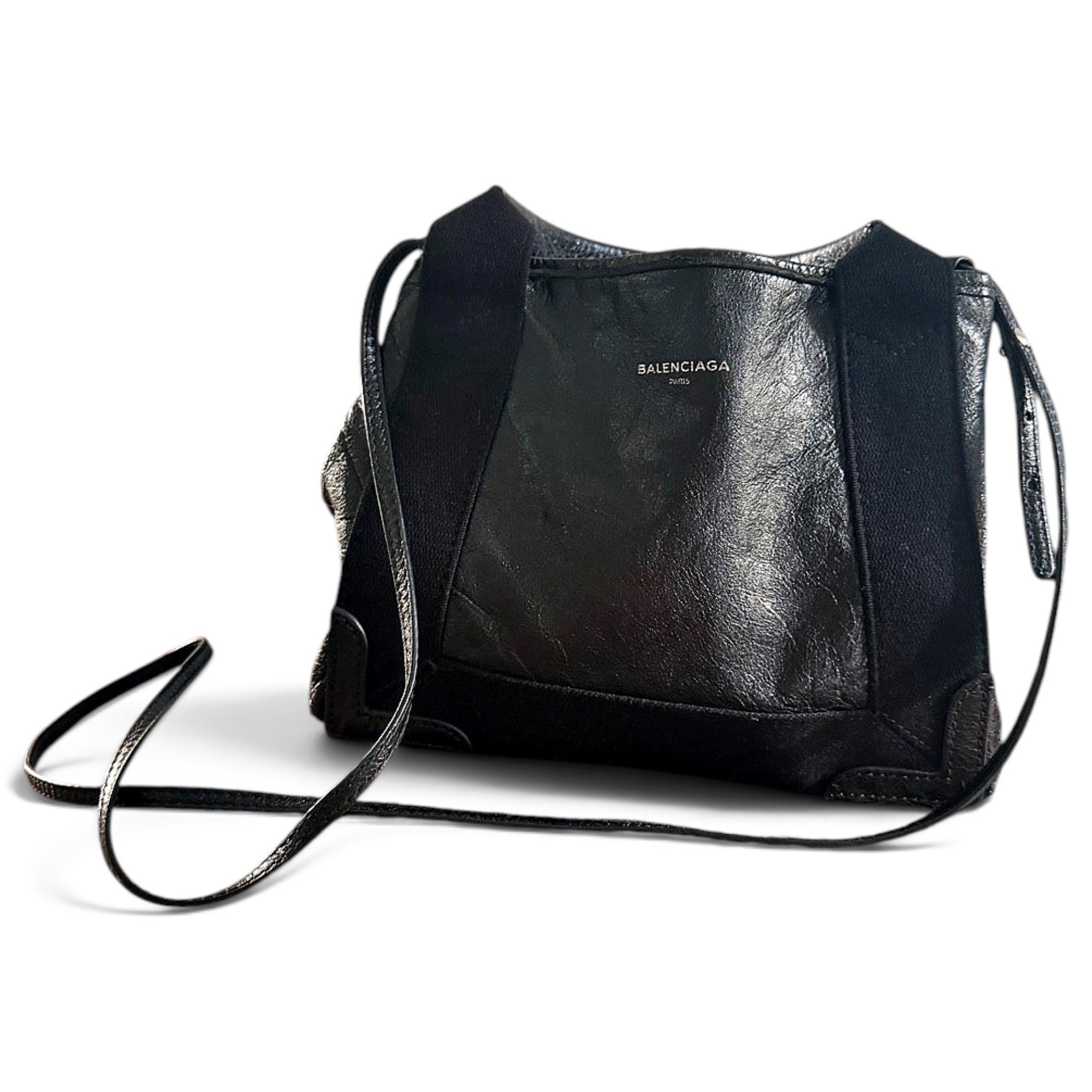 Navy cabas leather handbag