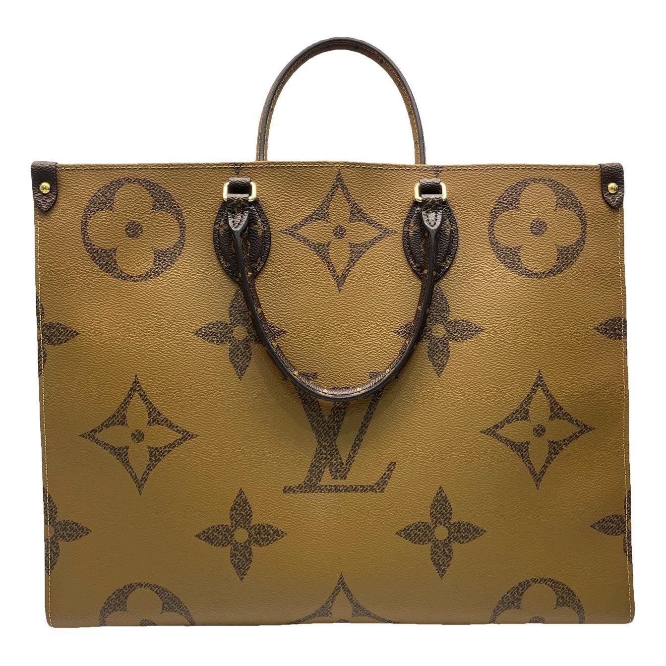 Onthego leather tote