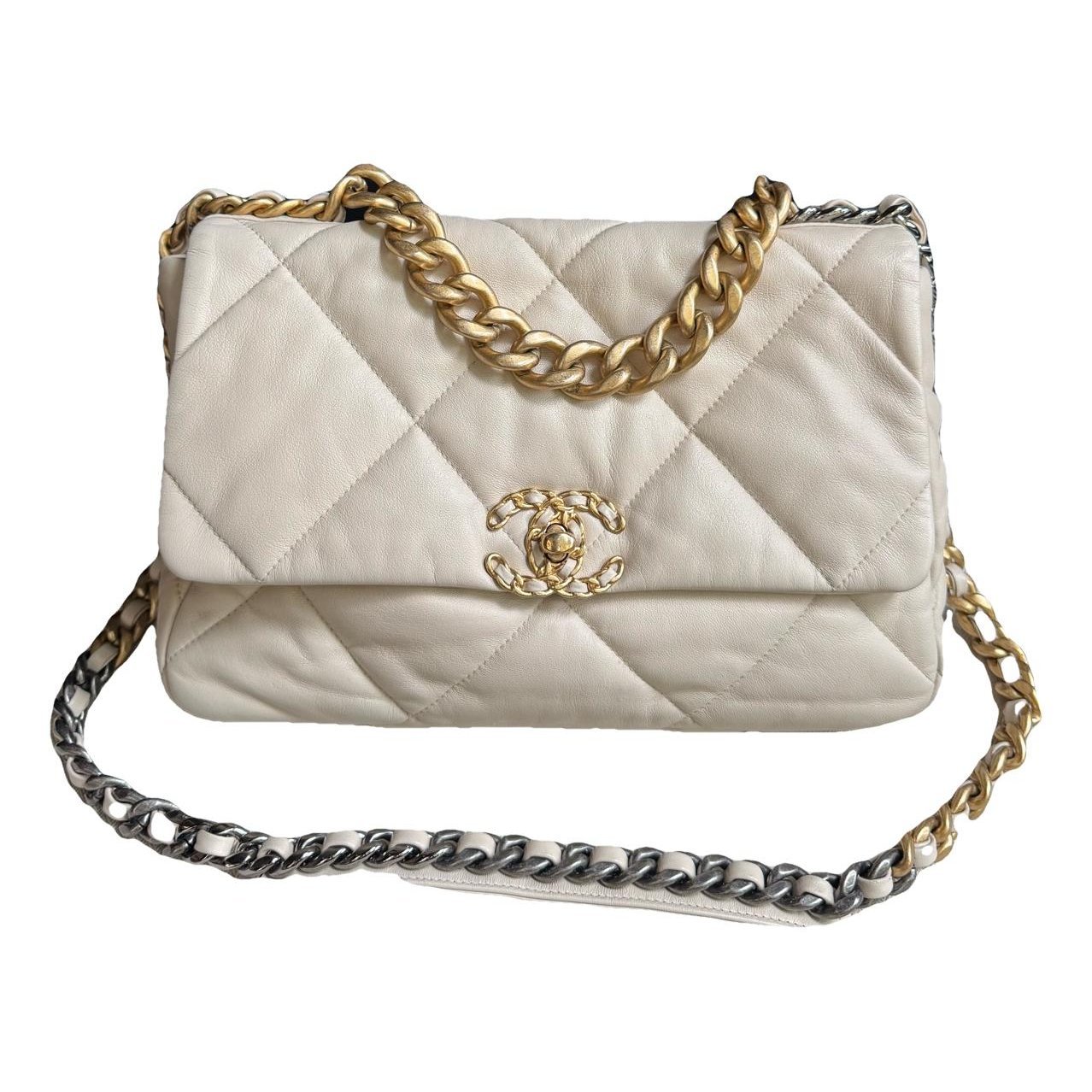 Chanel 19 leather handbag