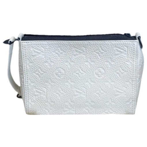 Triangle leather crossbody bag