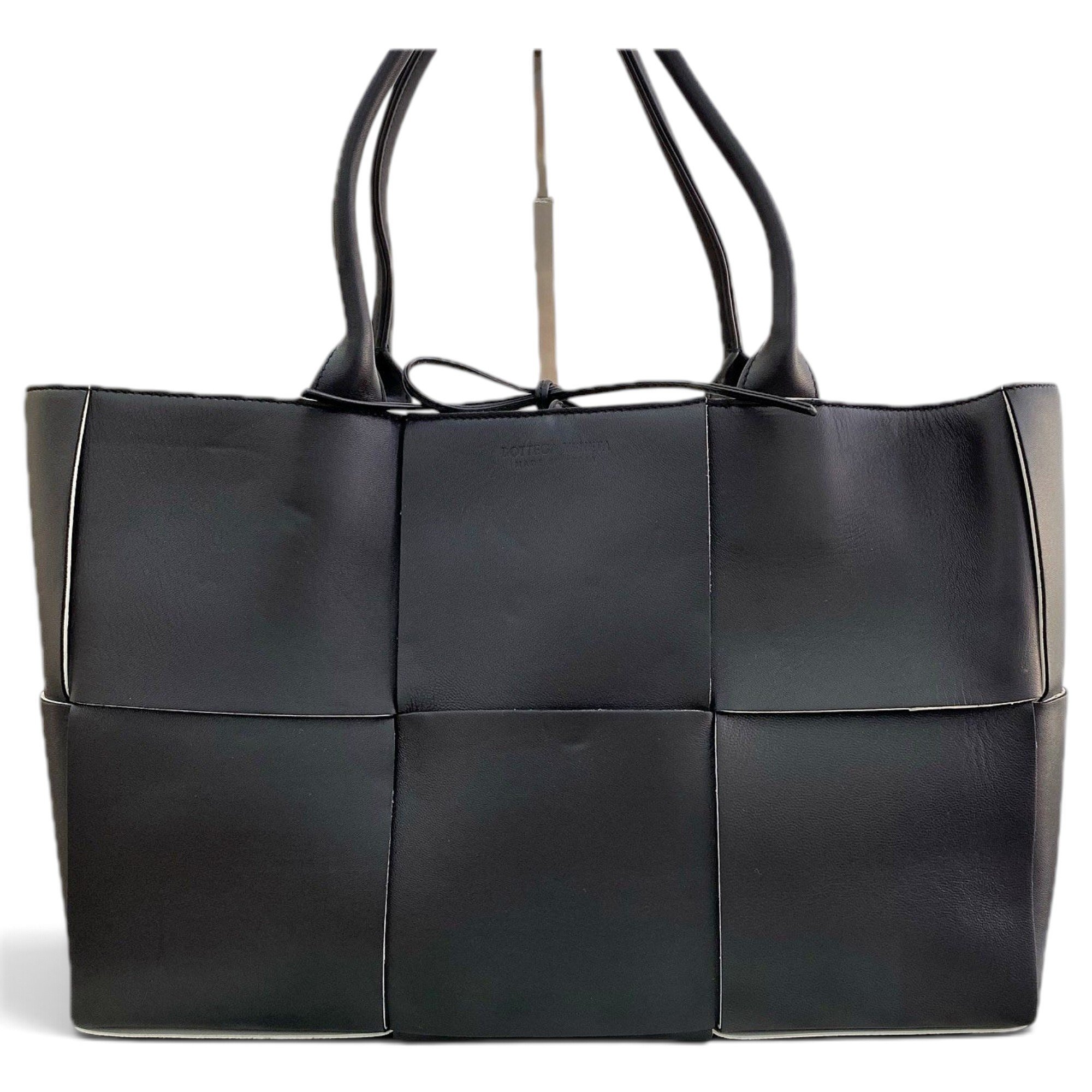 Arco leather handbag