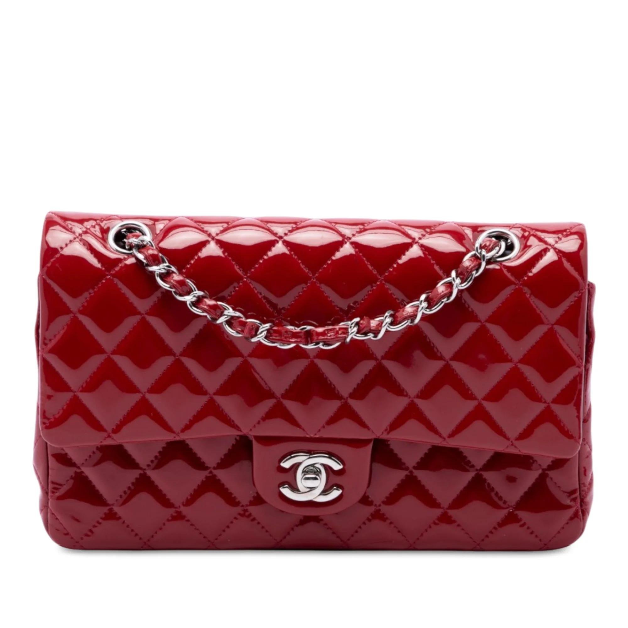 Timeless/Classique patent leather handbag