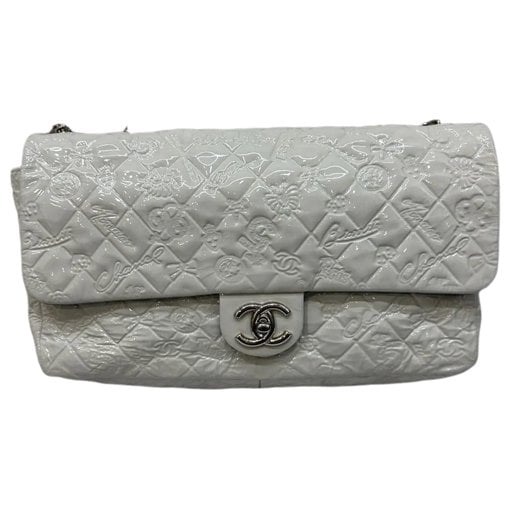 Timeless/Classique patent leather handbag