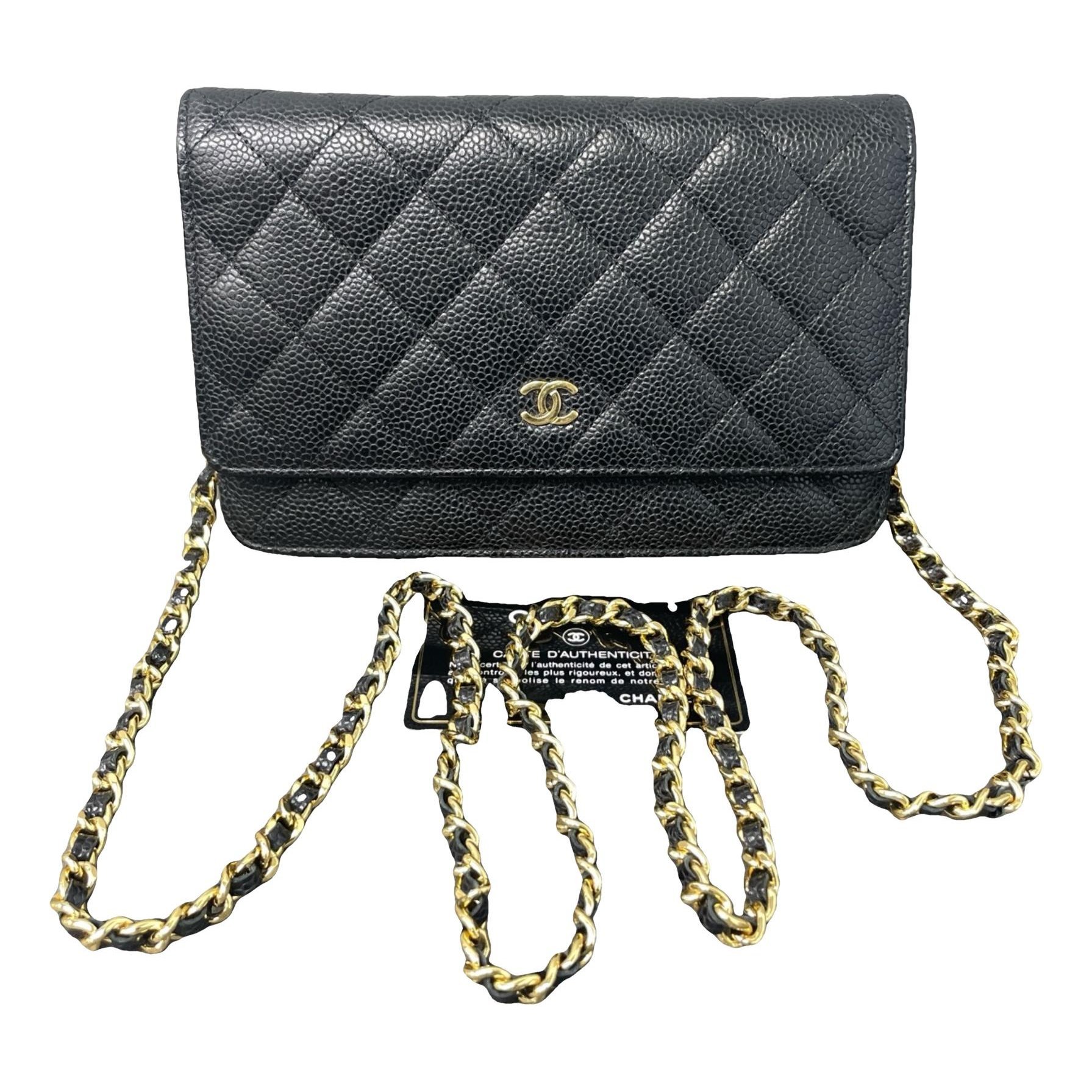 Wallet On Chain Timeless/Classique leather crossbody bag