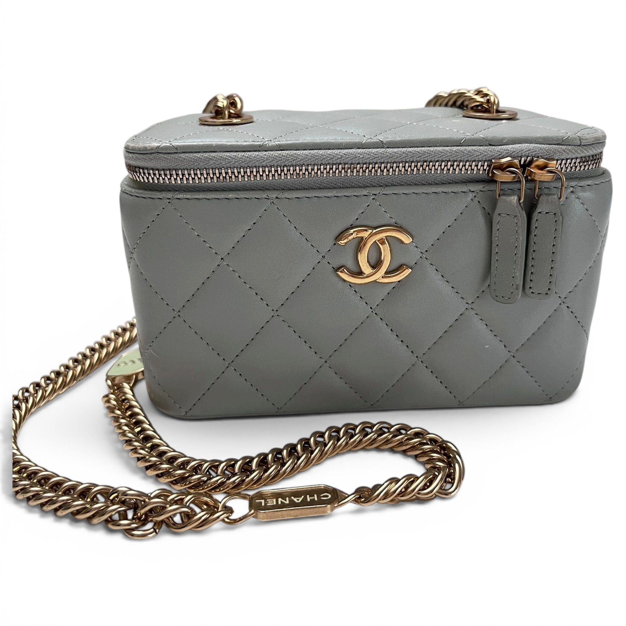 Trendy CC Vanity leather handbag