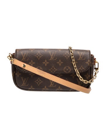 LV Monogram Ivy Wallet on Chain