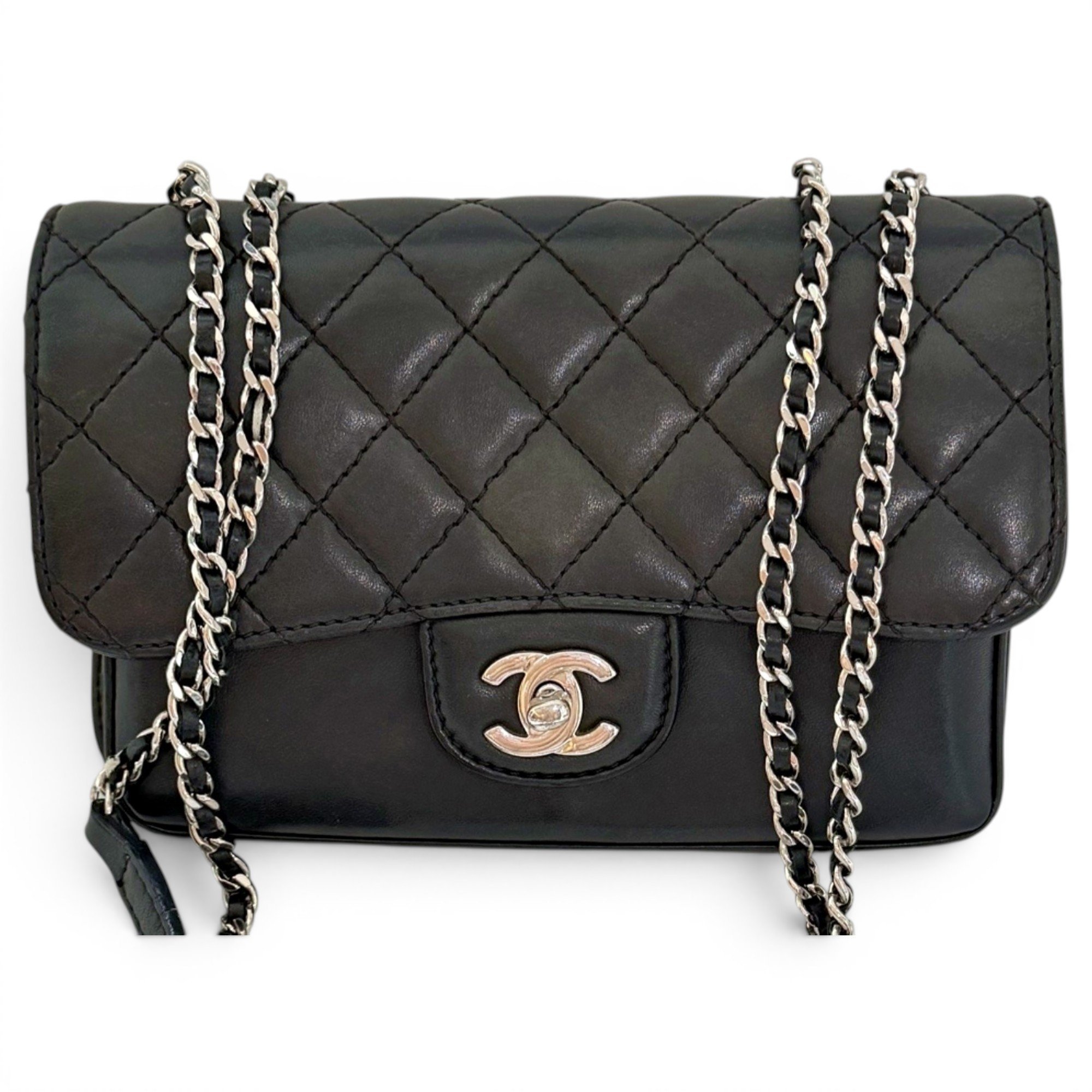 Timeless/Classique leather crossbody bag