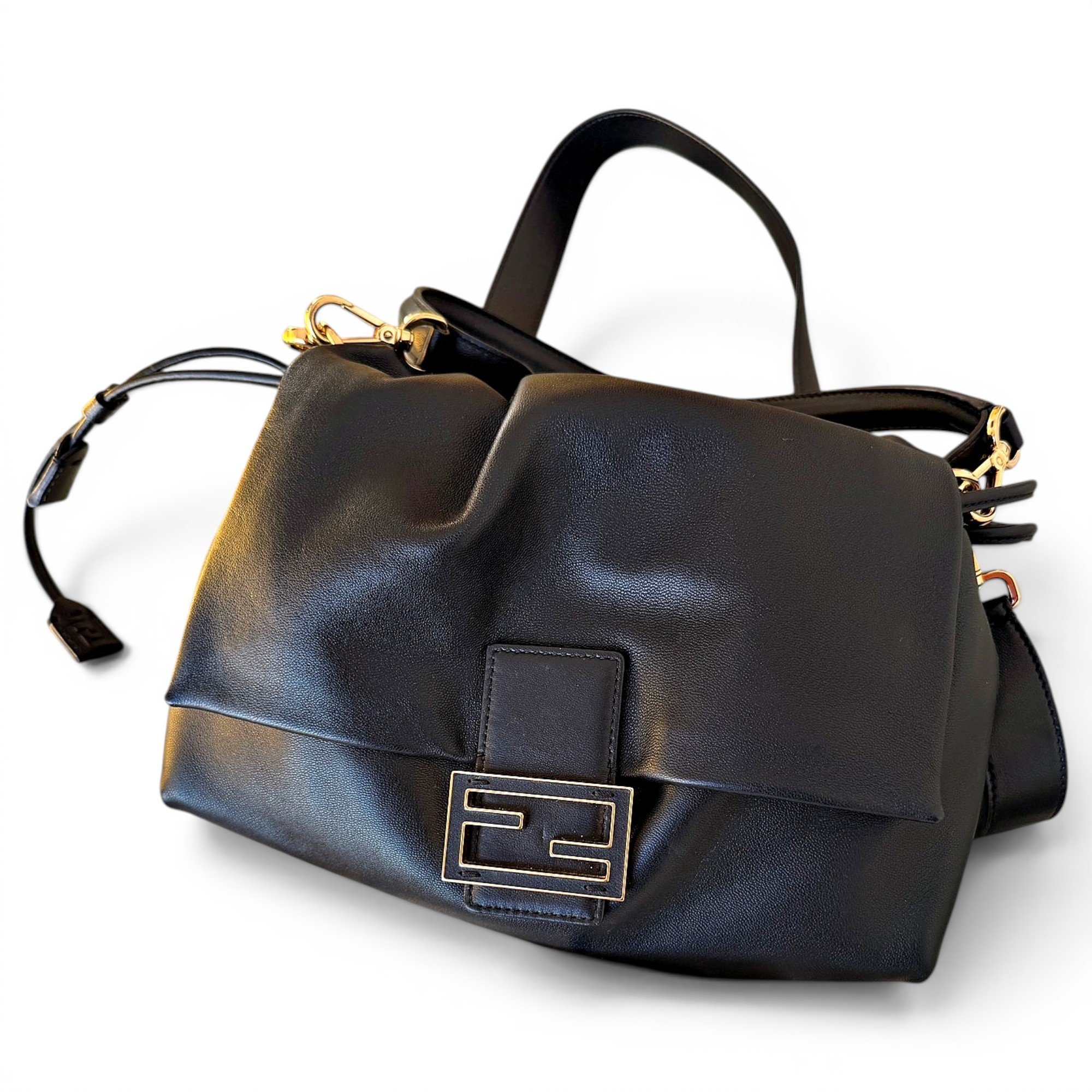 Baguette leather handbag