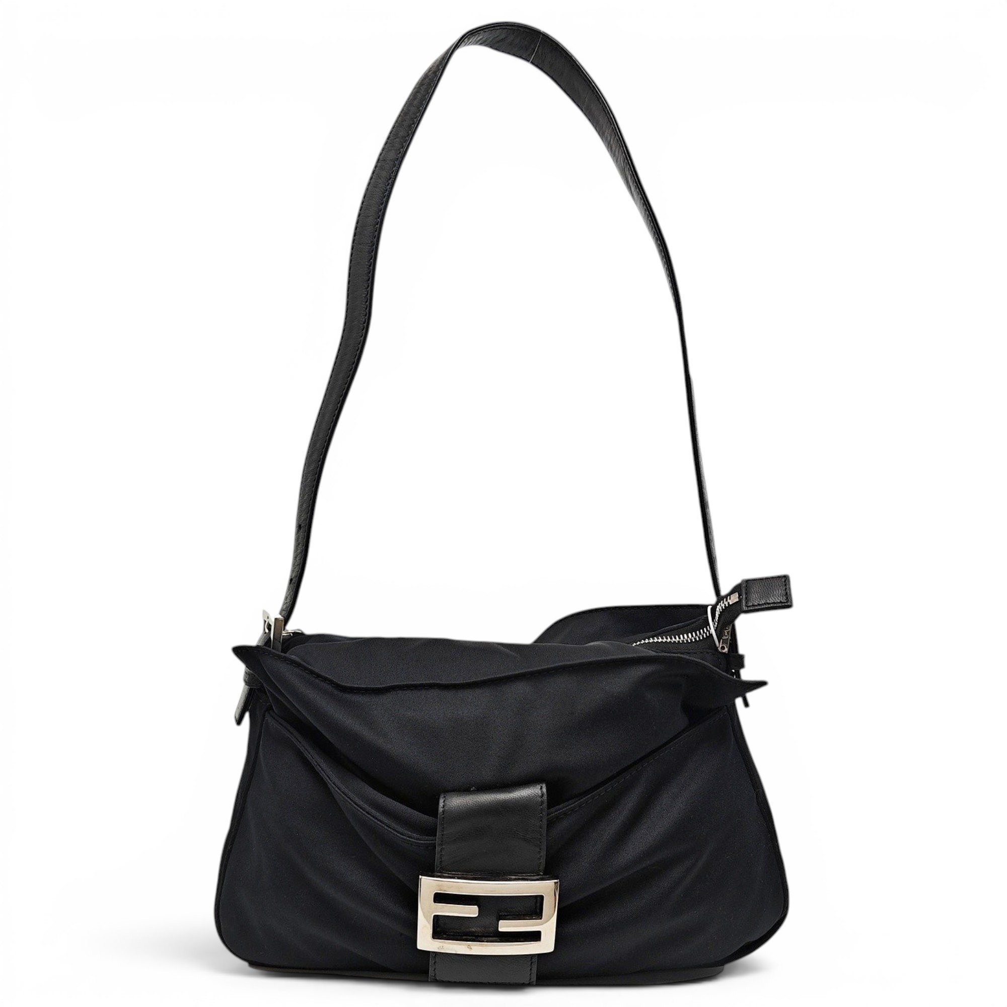 Baguette cloth handbag