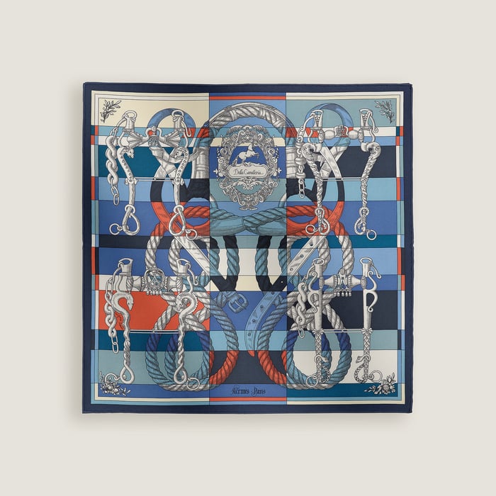 Della Cavalleria Scarf 45